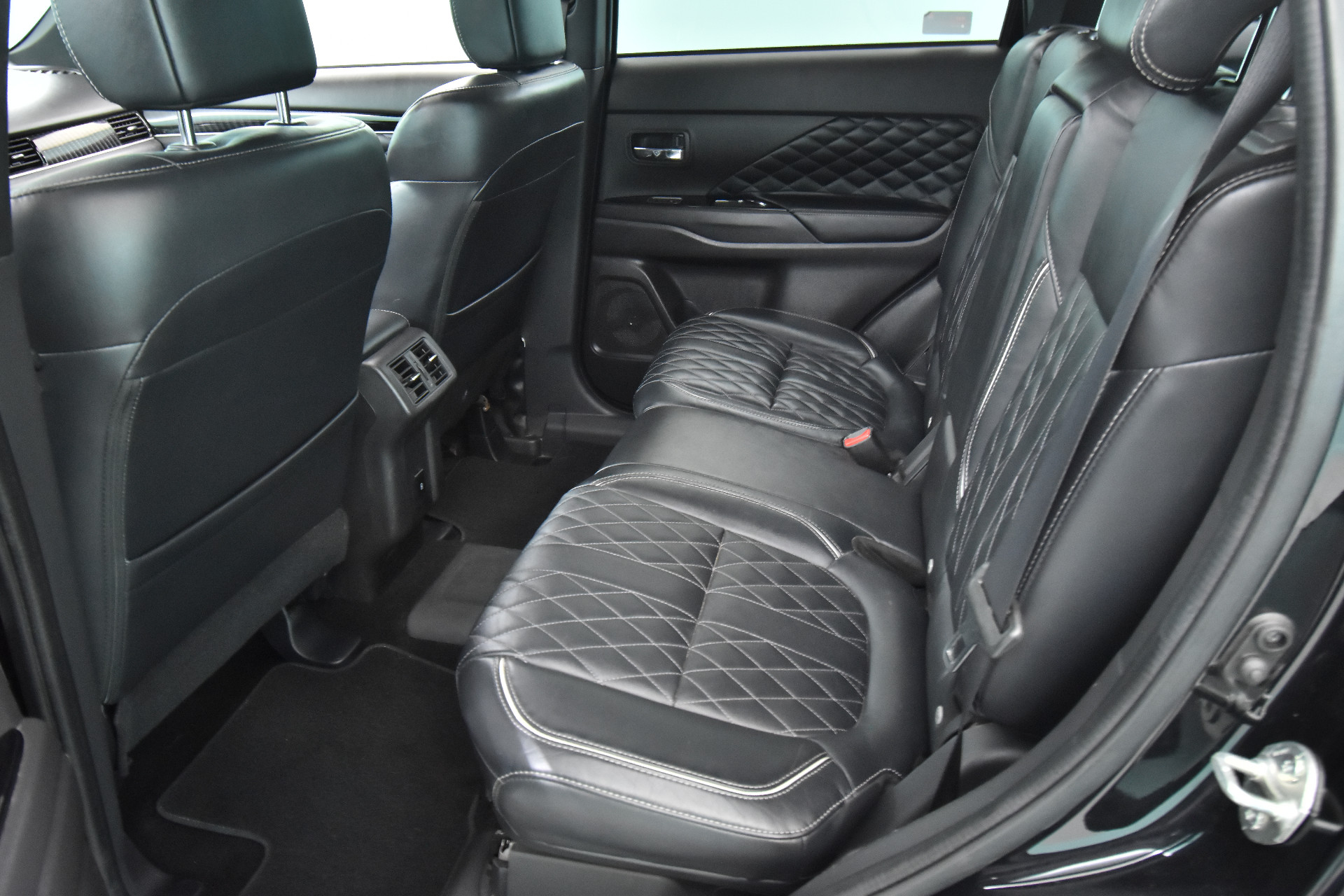 MITSUBISHI Outlander PHEV 2021