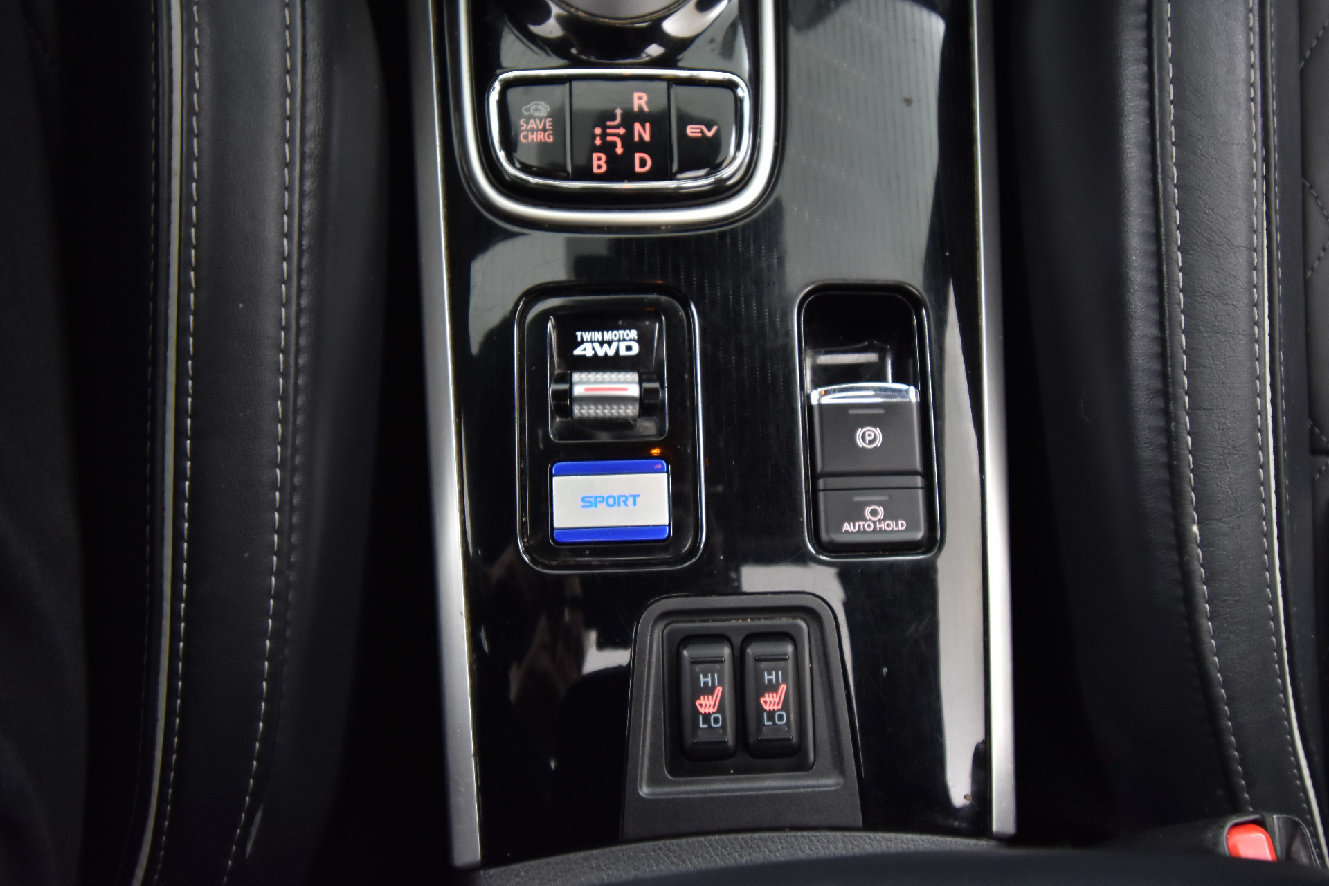 MITSUBISHI Outlander PHEV 2021