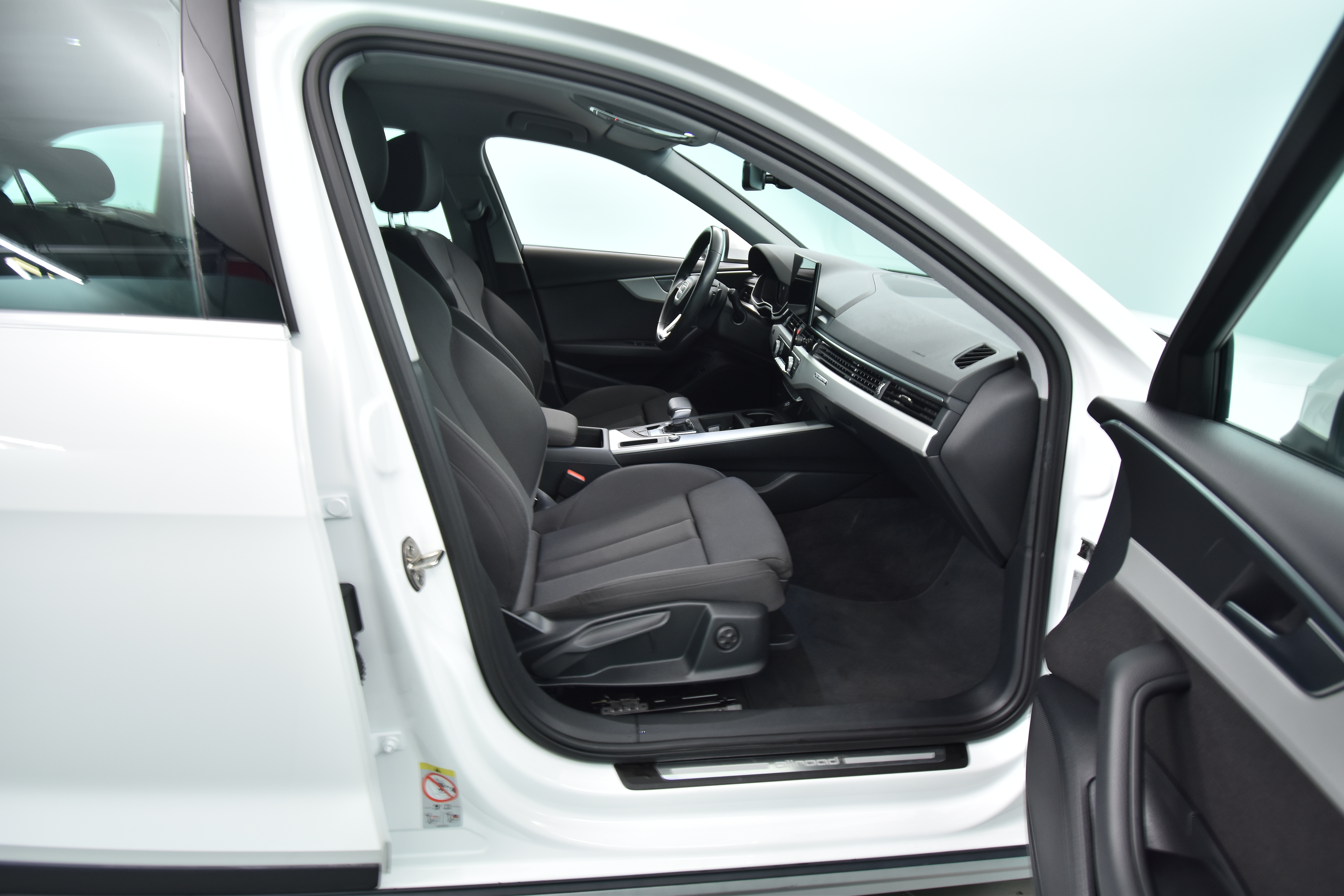 AUDI A4 allroad quattro 2020