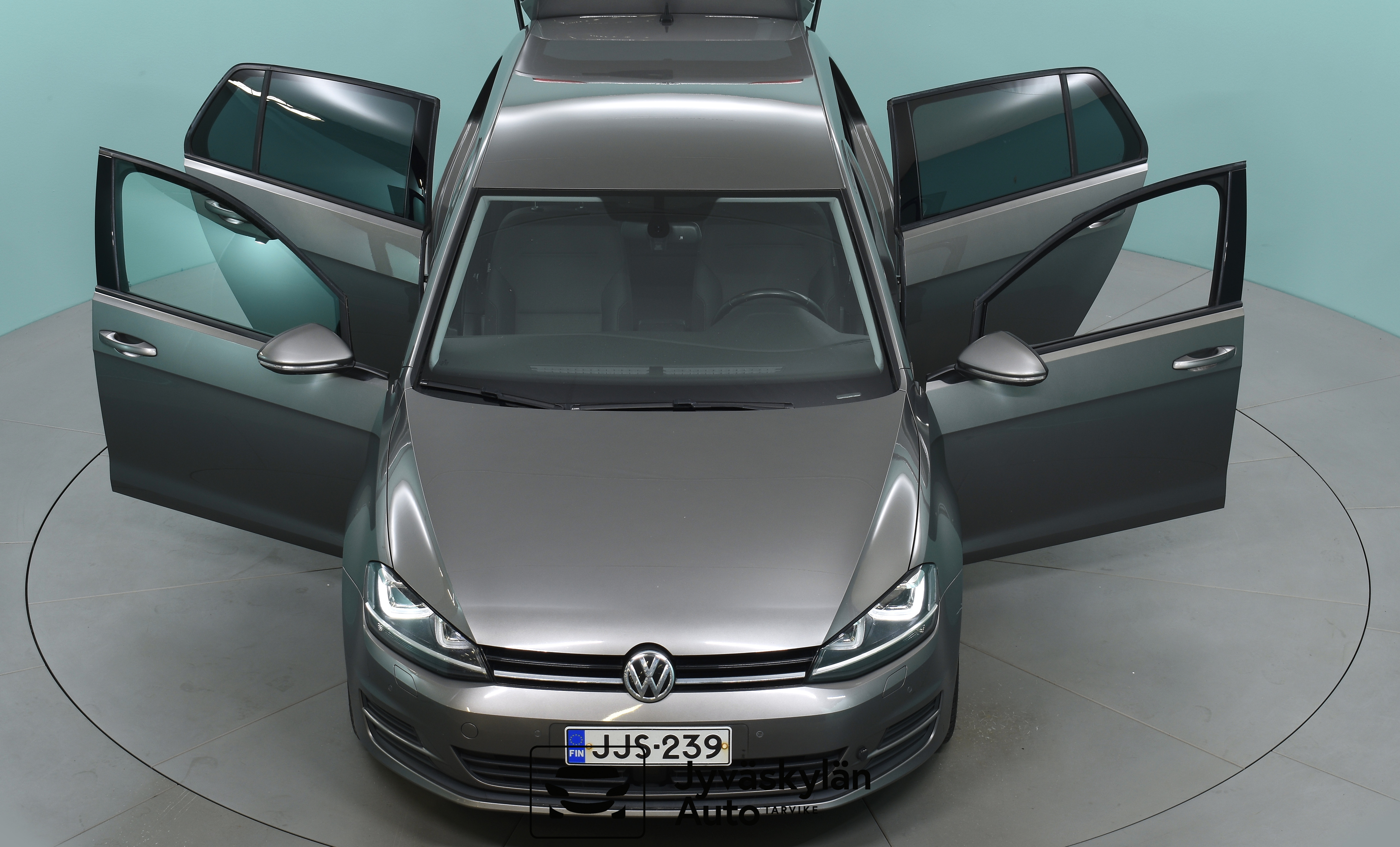 VOLKSWAGEN Golf 2015