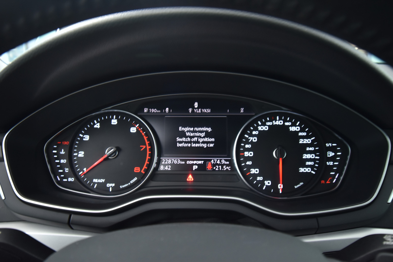 AUDI A4 2017