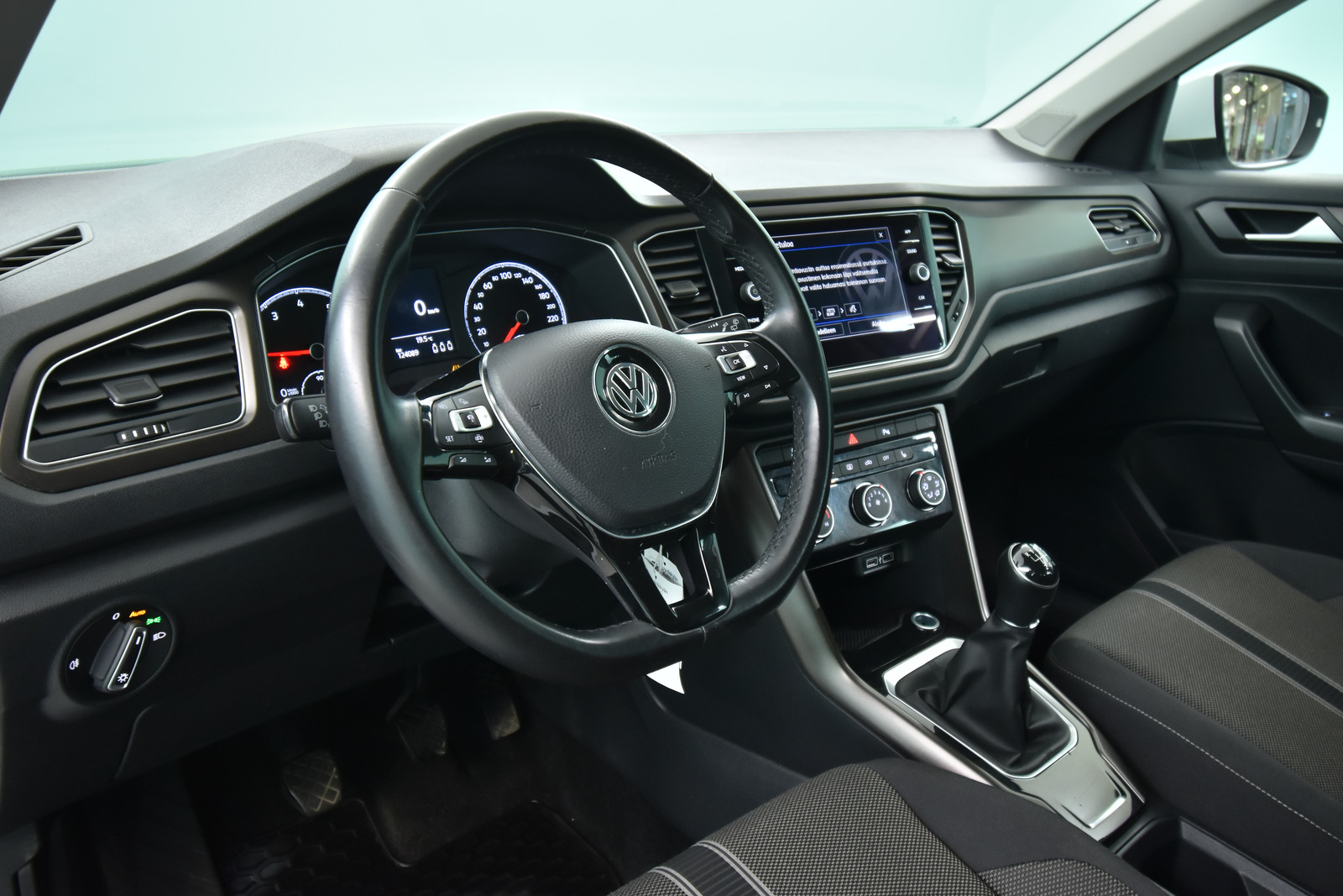 VOLKSWAGEN T-Roc 2018