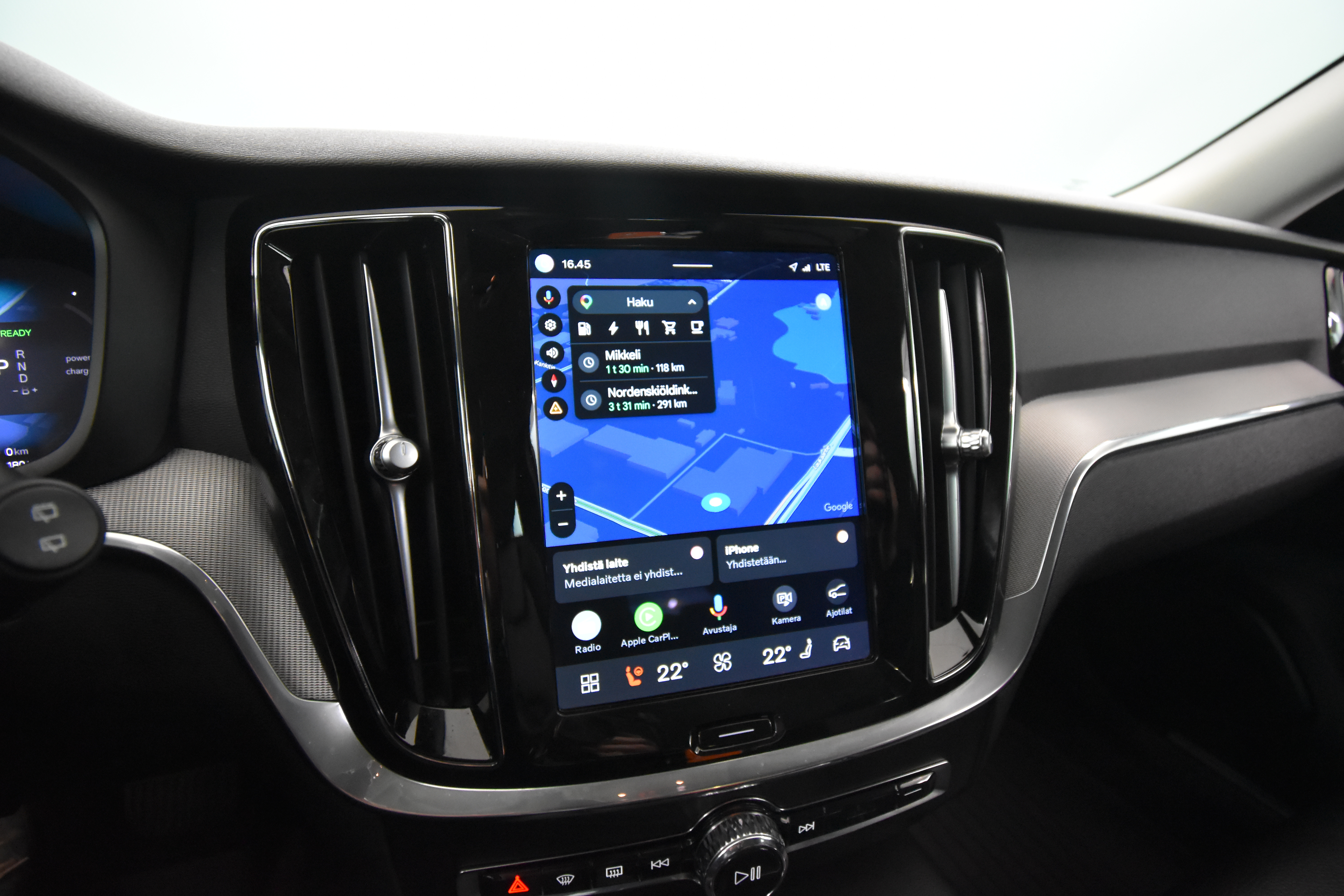 VOLVO V60 2022