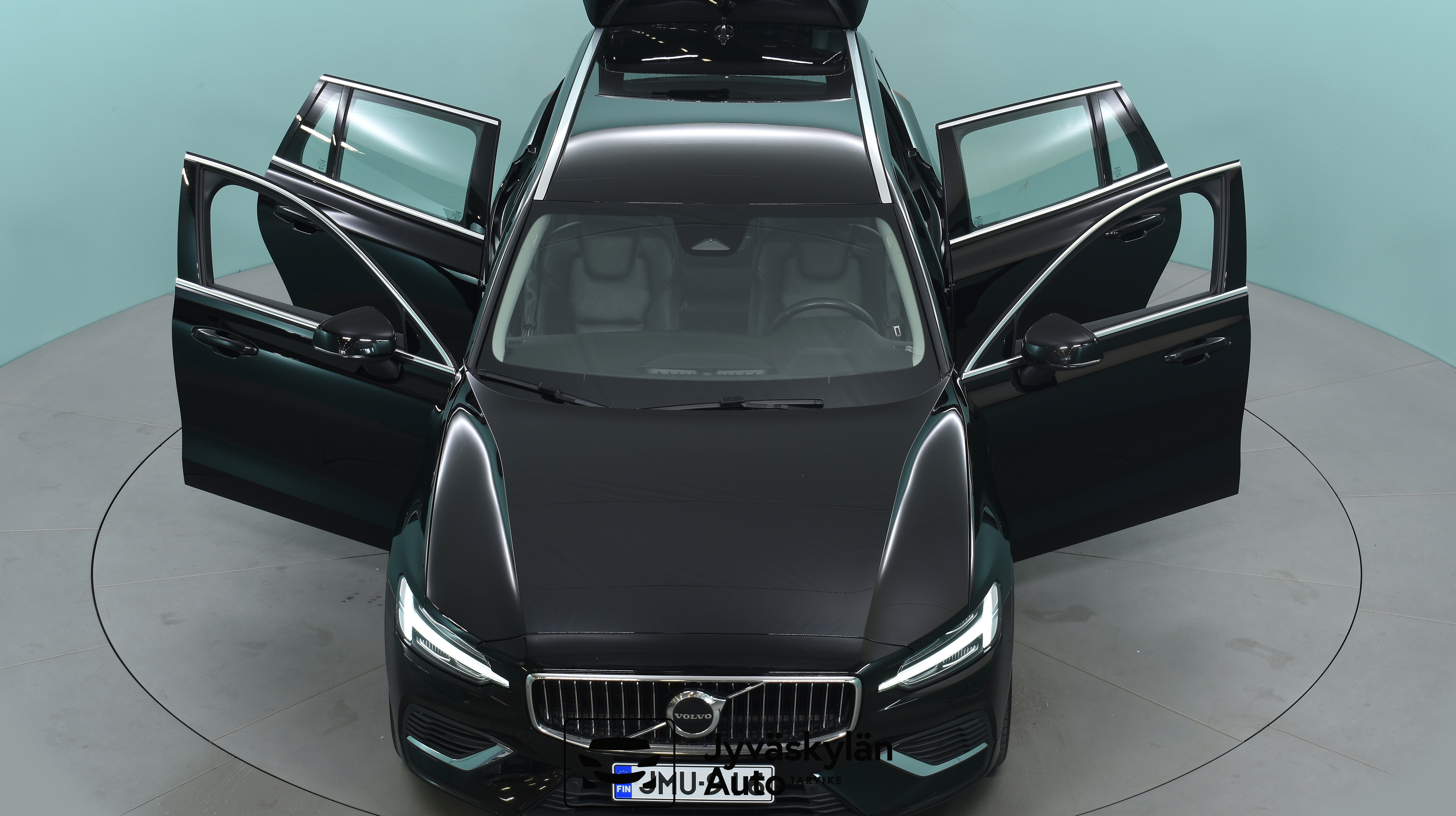 VOLVO V60 2022
