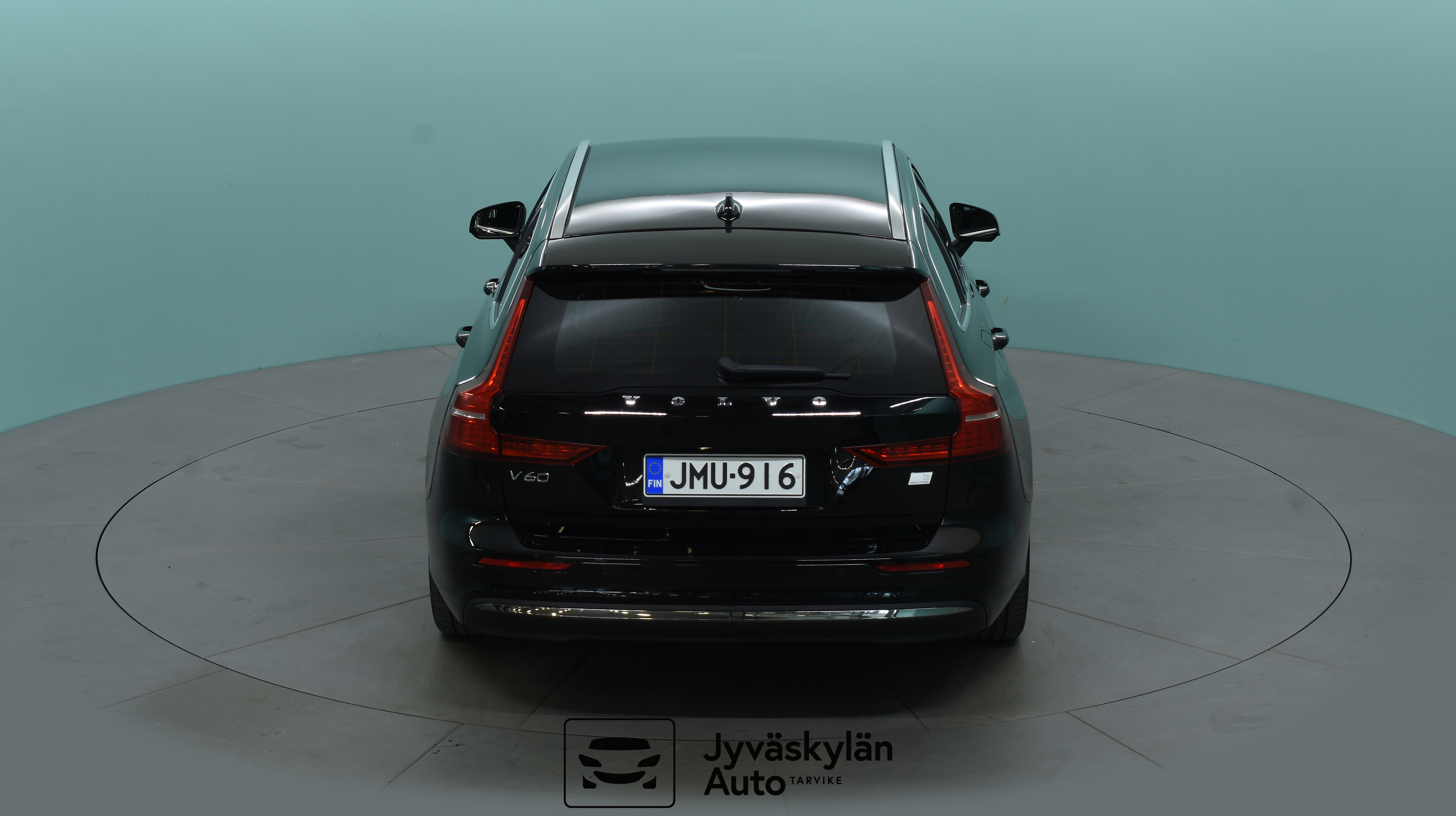 VOLVO V60 2022
