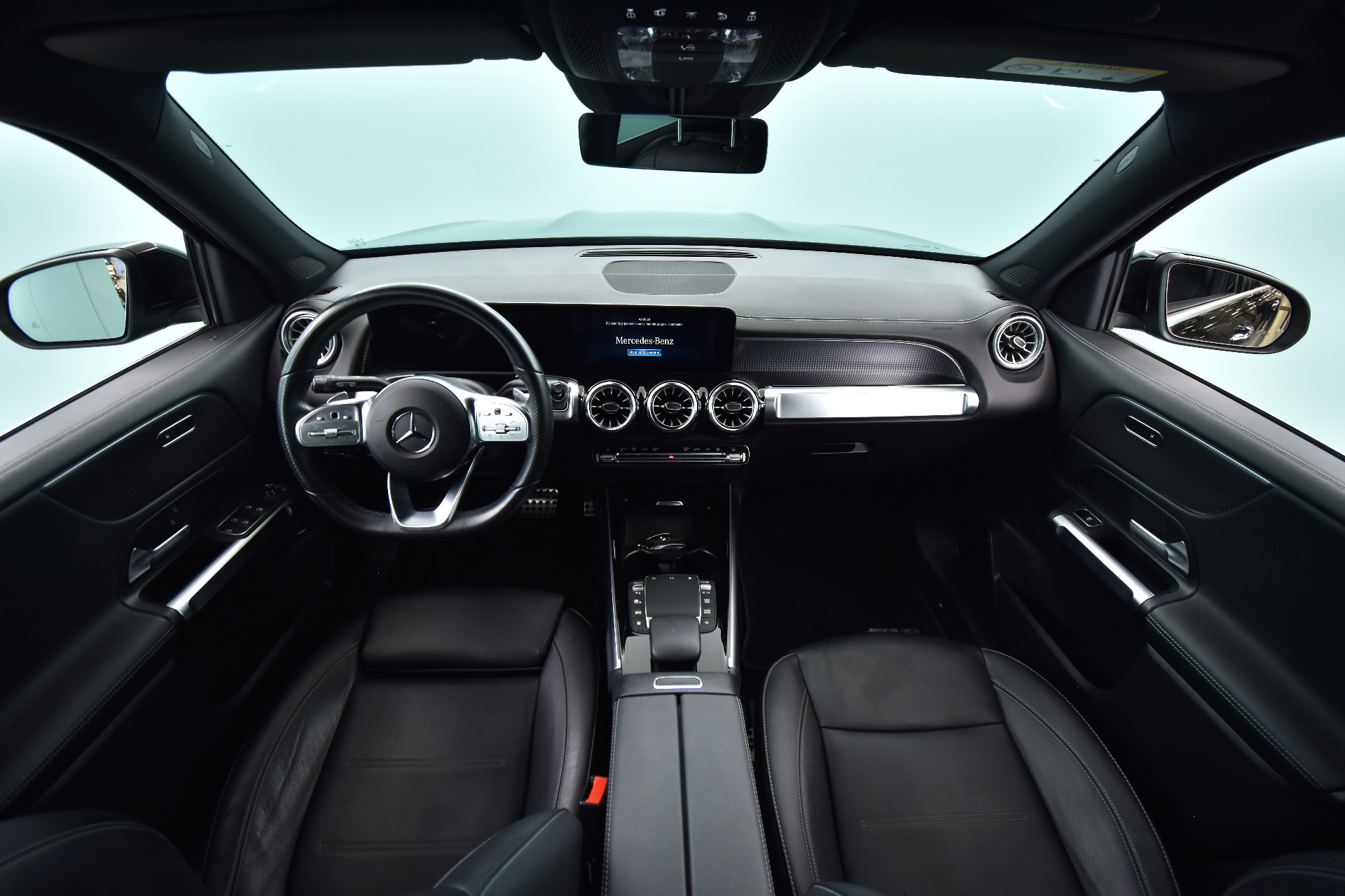 MERCEDES-BENZ EQB 2022