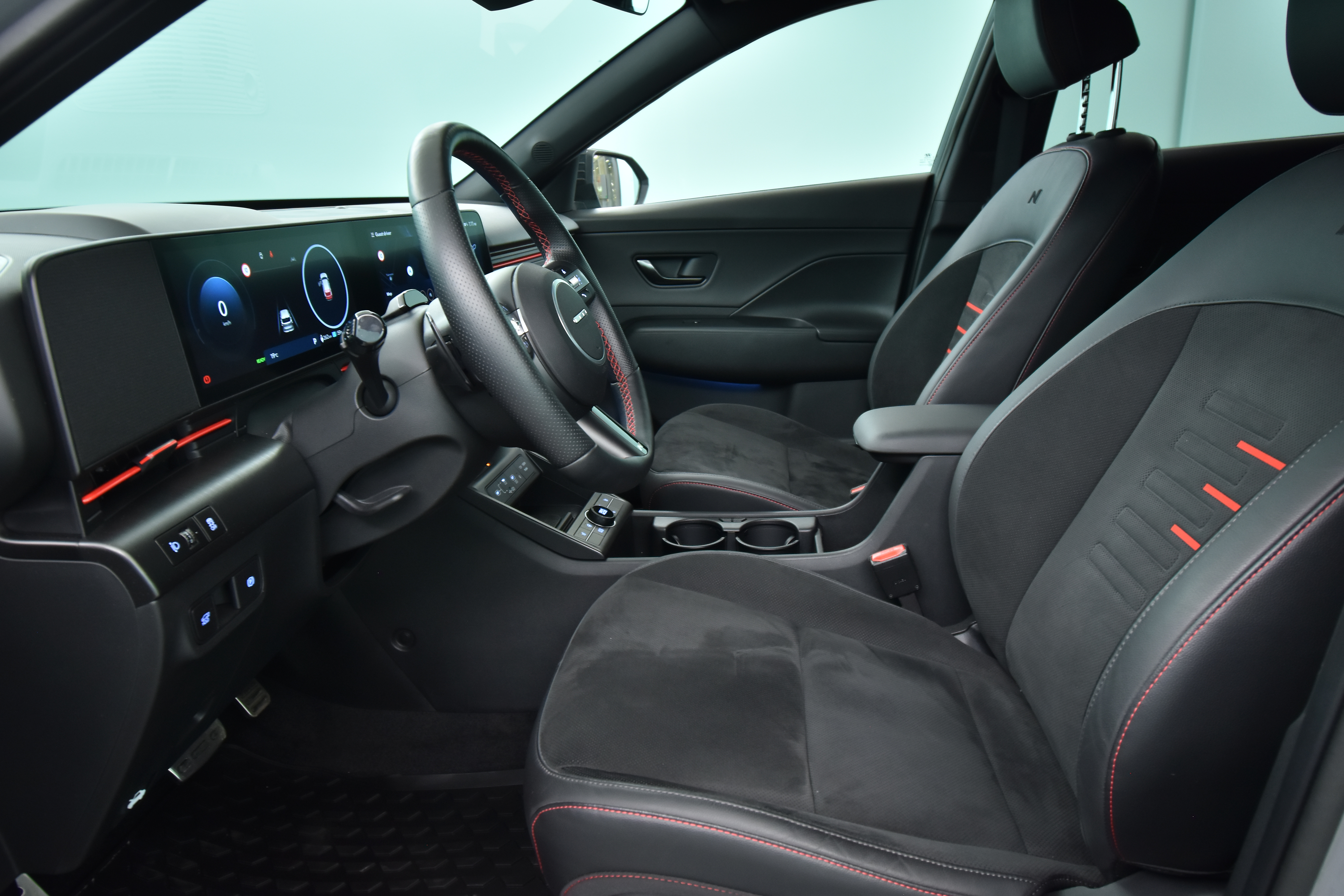 HYUNDAI KONA Electric 2025