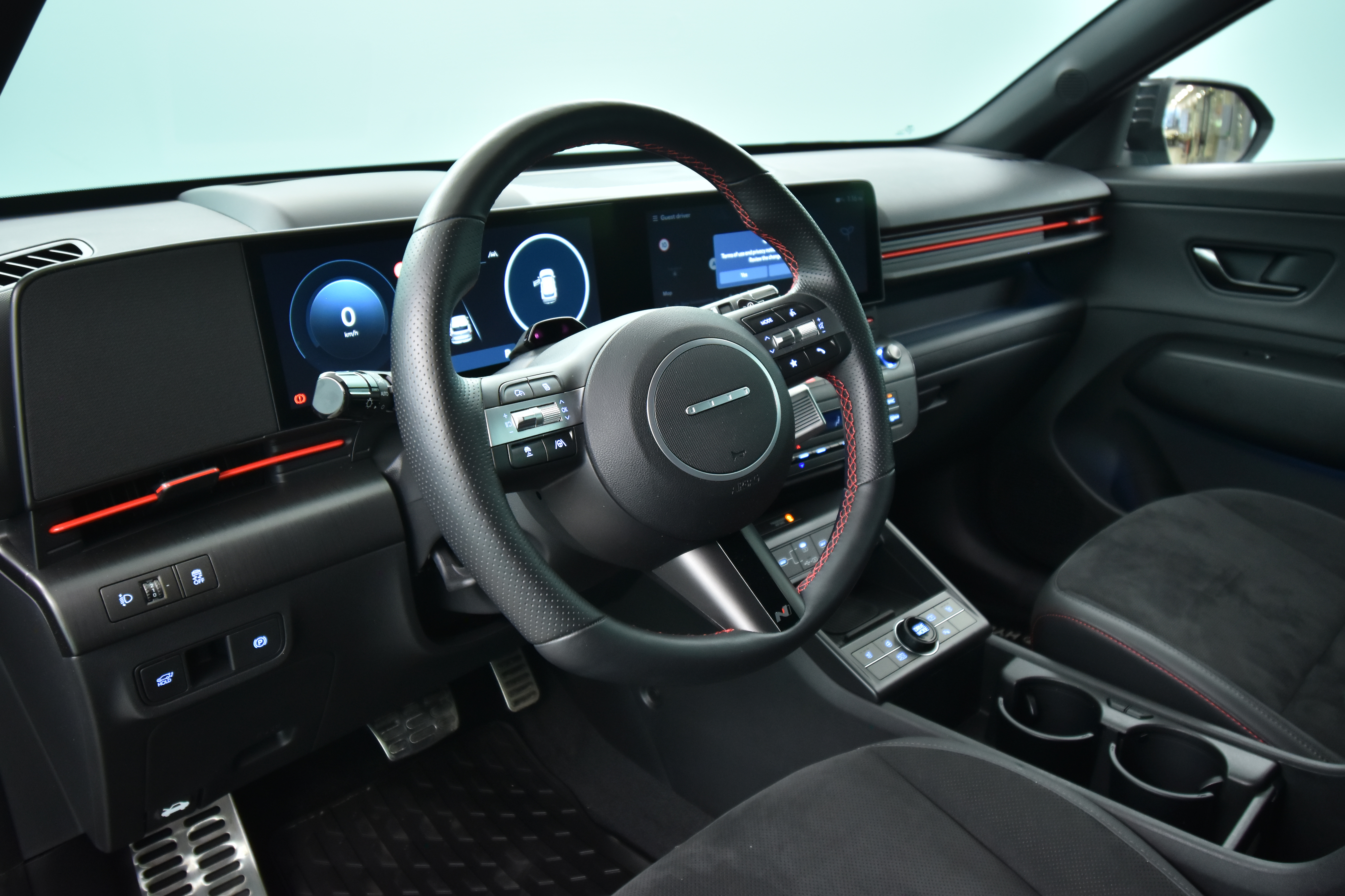 HYUNDAI KONA Electric 2025