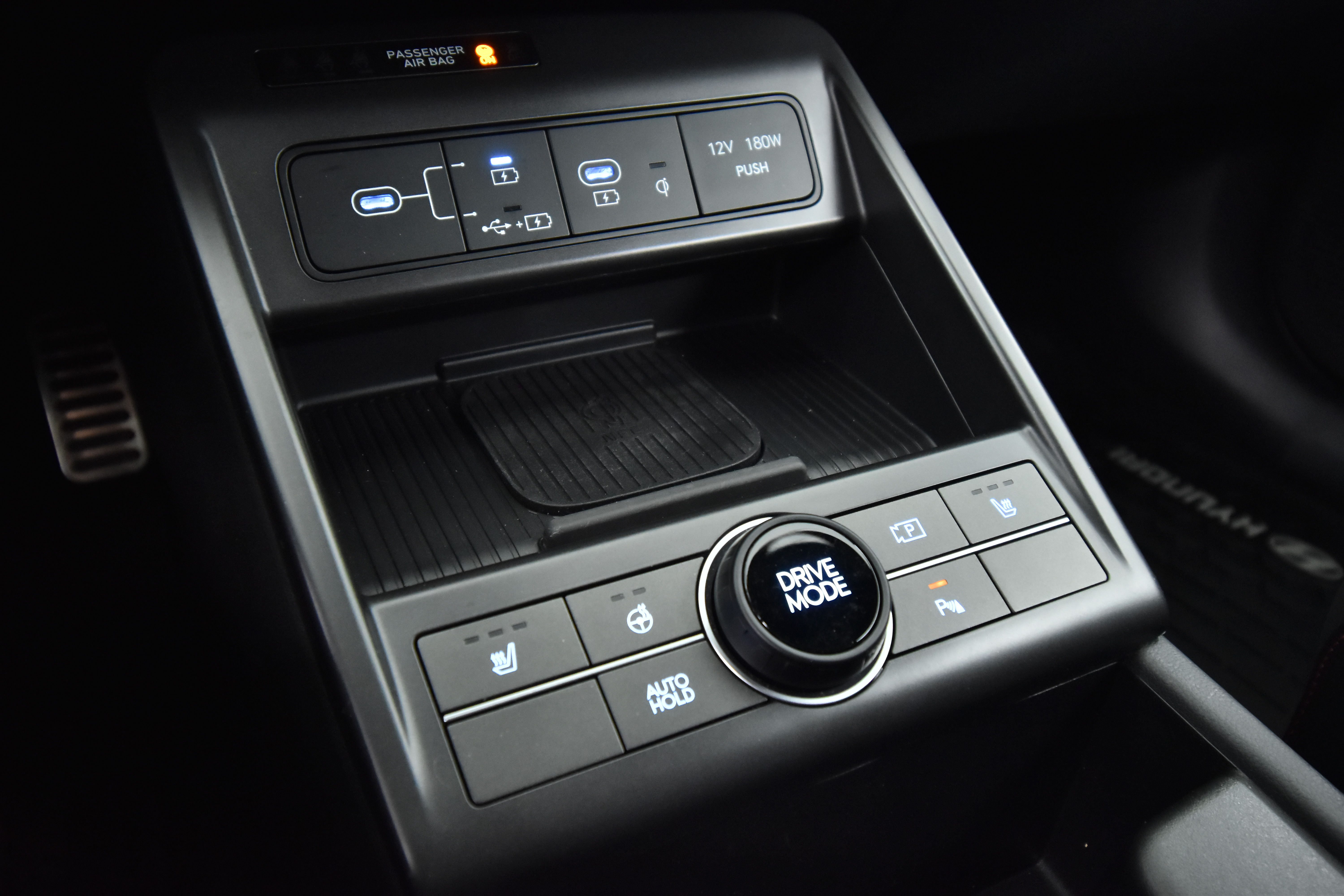 HYUNDAI KONA Electric 2025