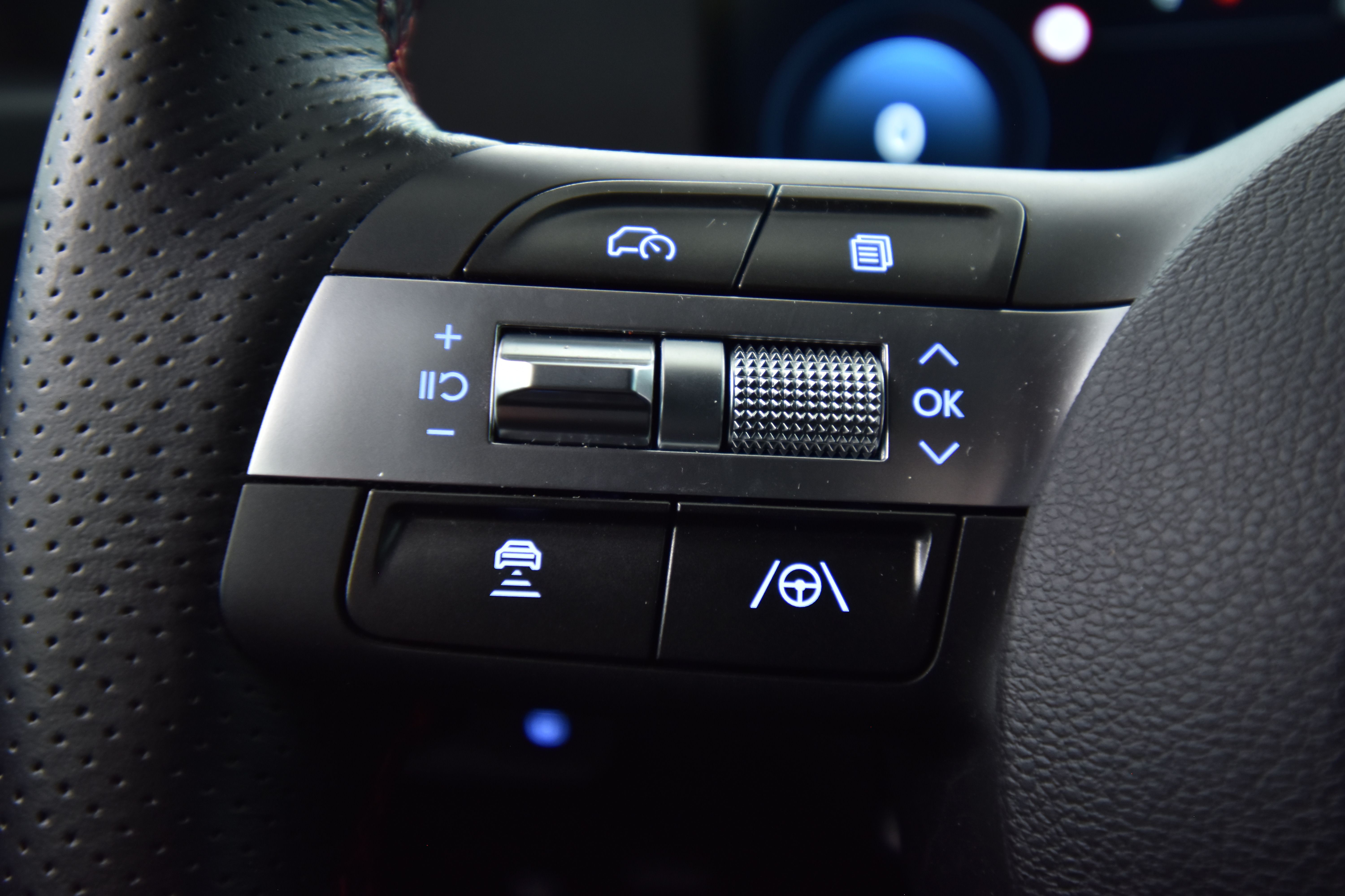 HYUNDAI KONA Electric 2025