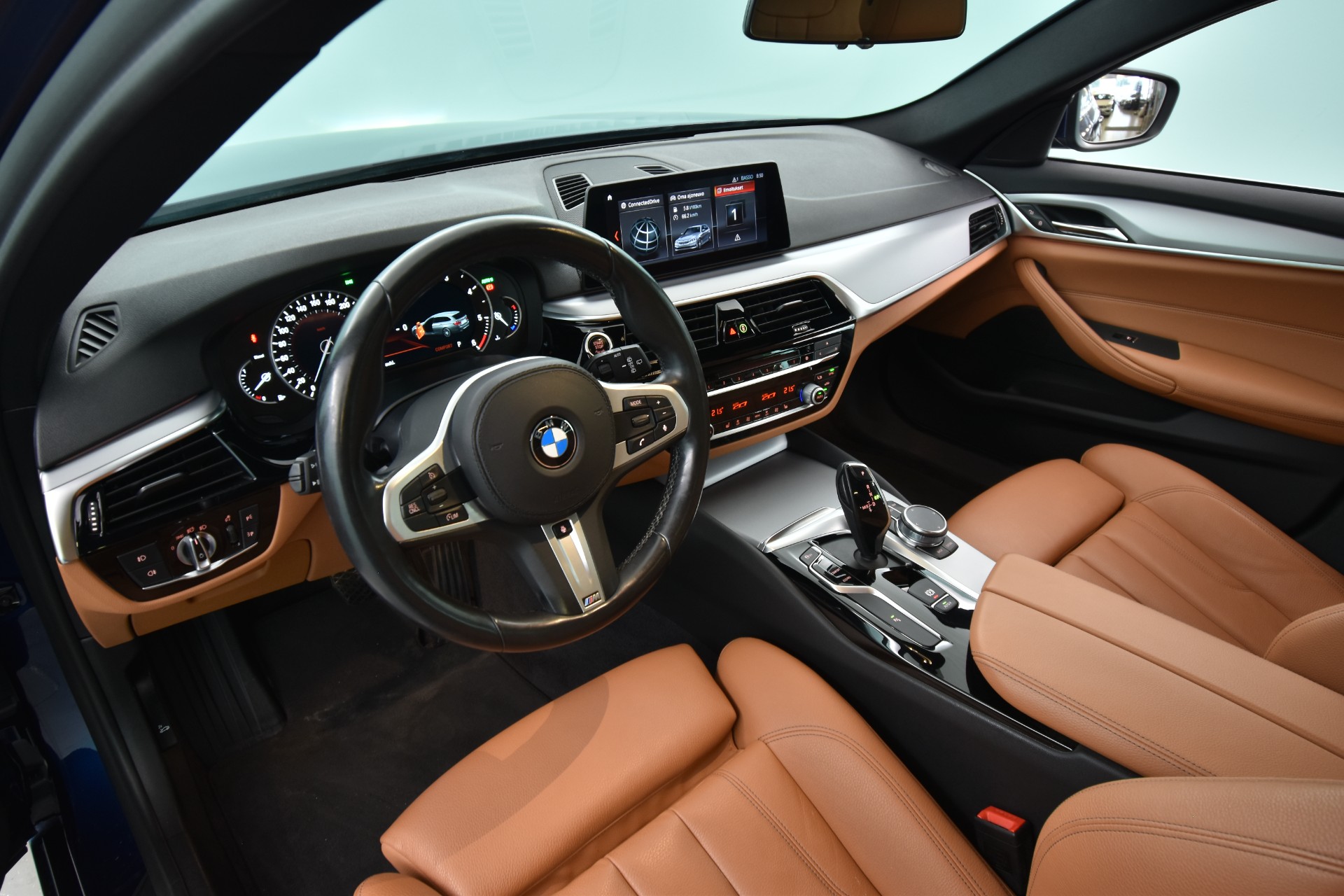 BMW 520 2019