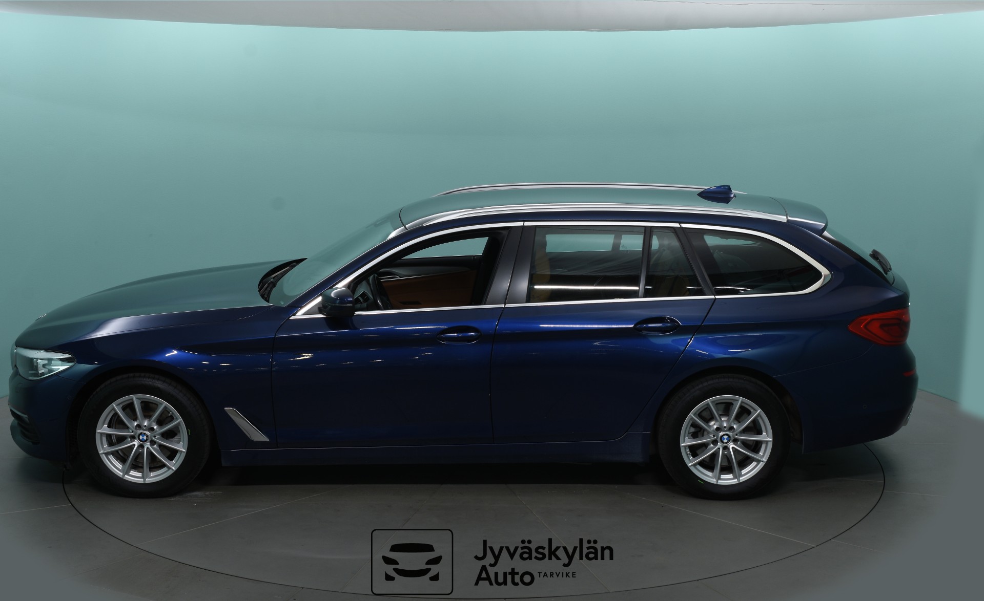BMW 520 2019