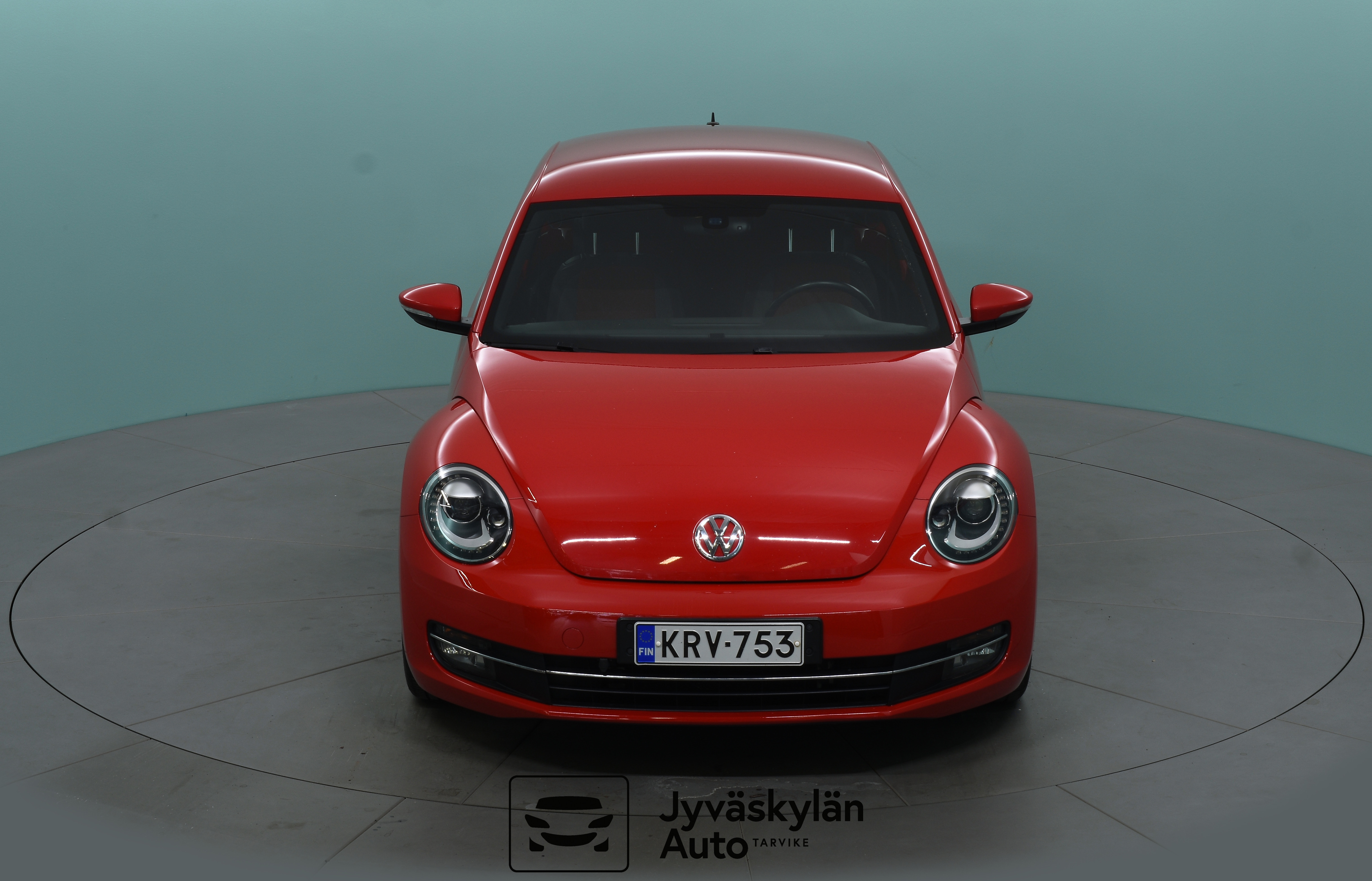 VOLKSWAGEN Beetle 2013