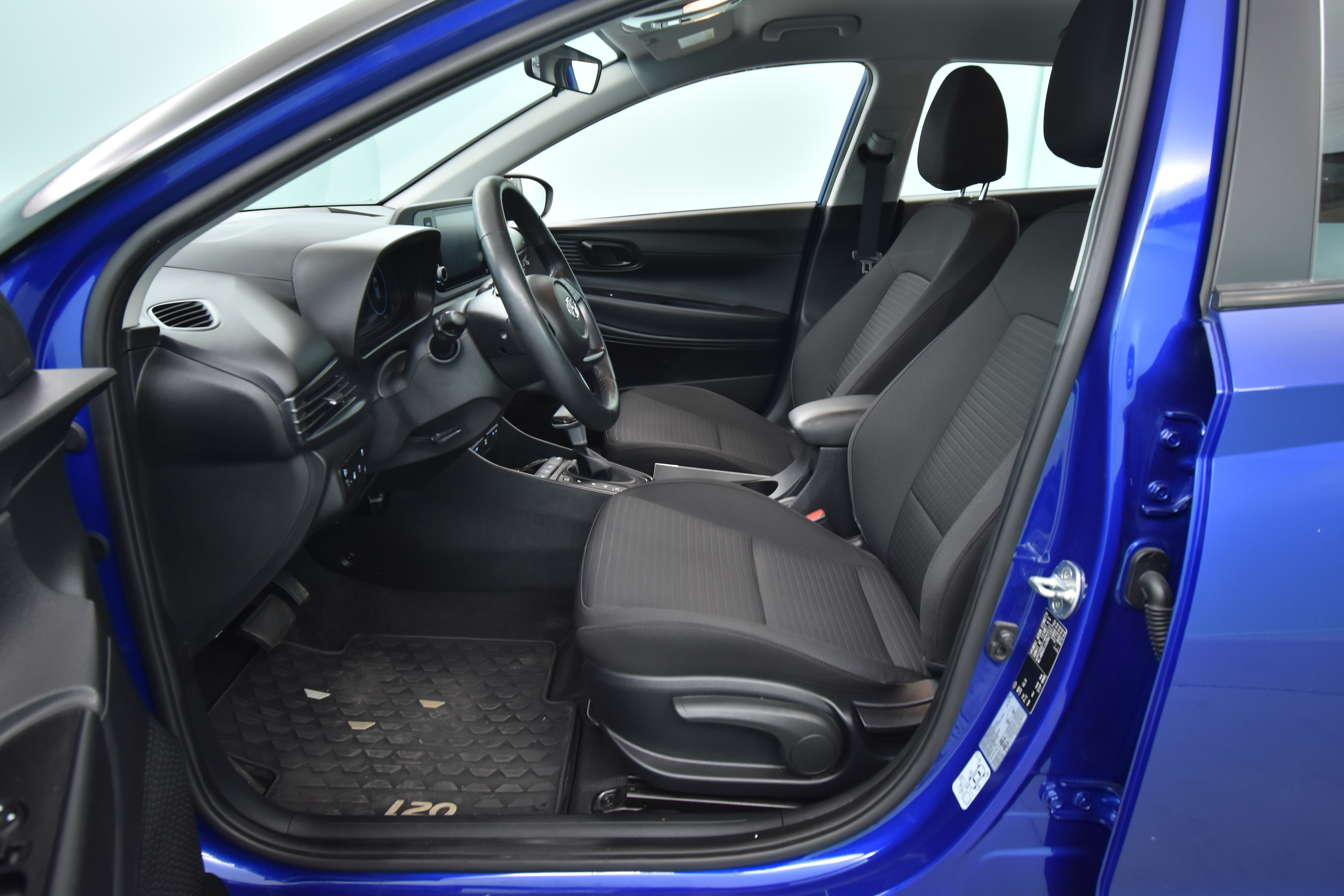 HYUNDAI i20 Hatchback 2021