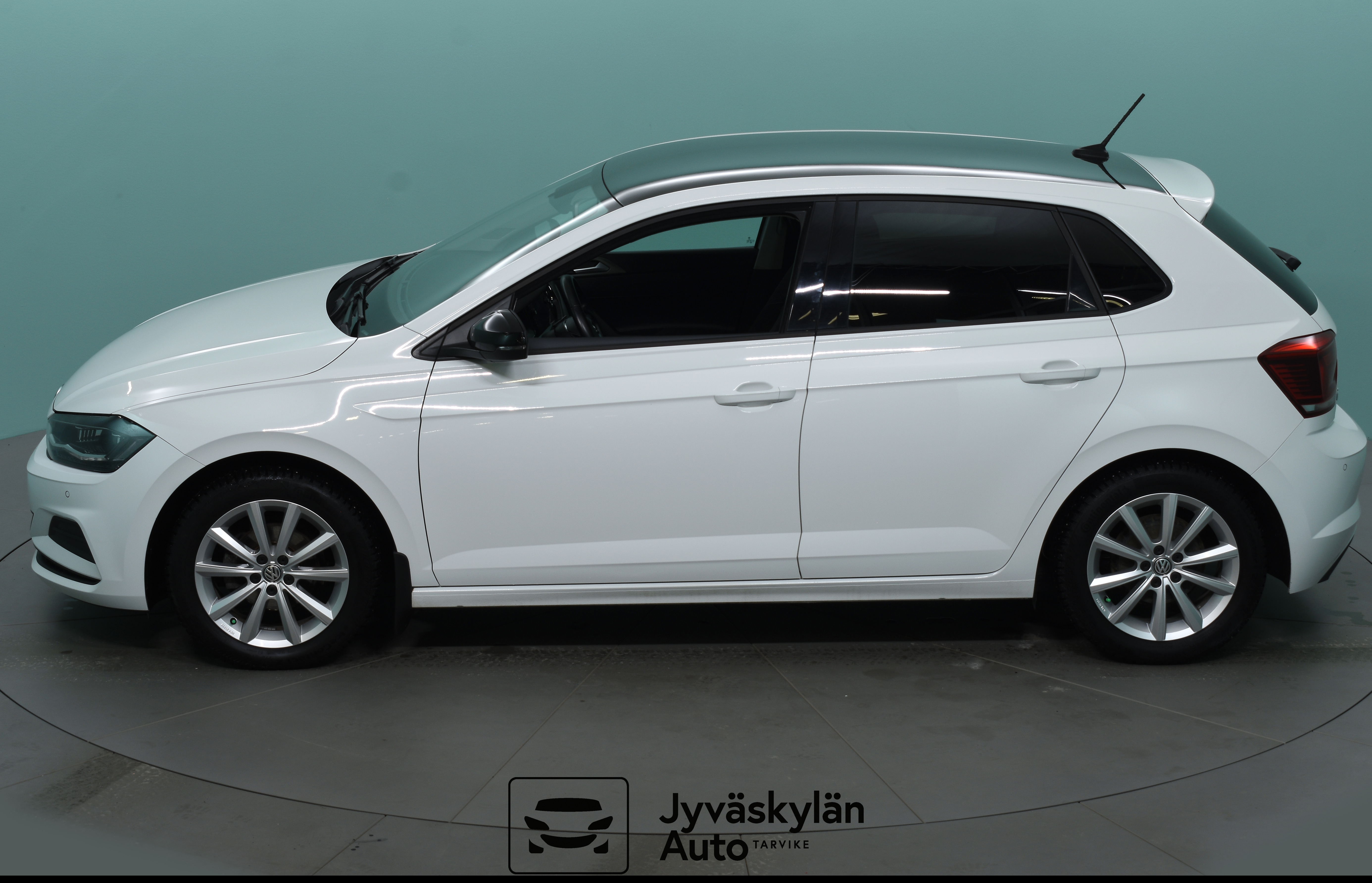 VOLKSWAGEN Polo 2018