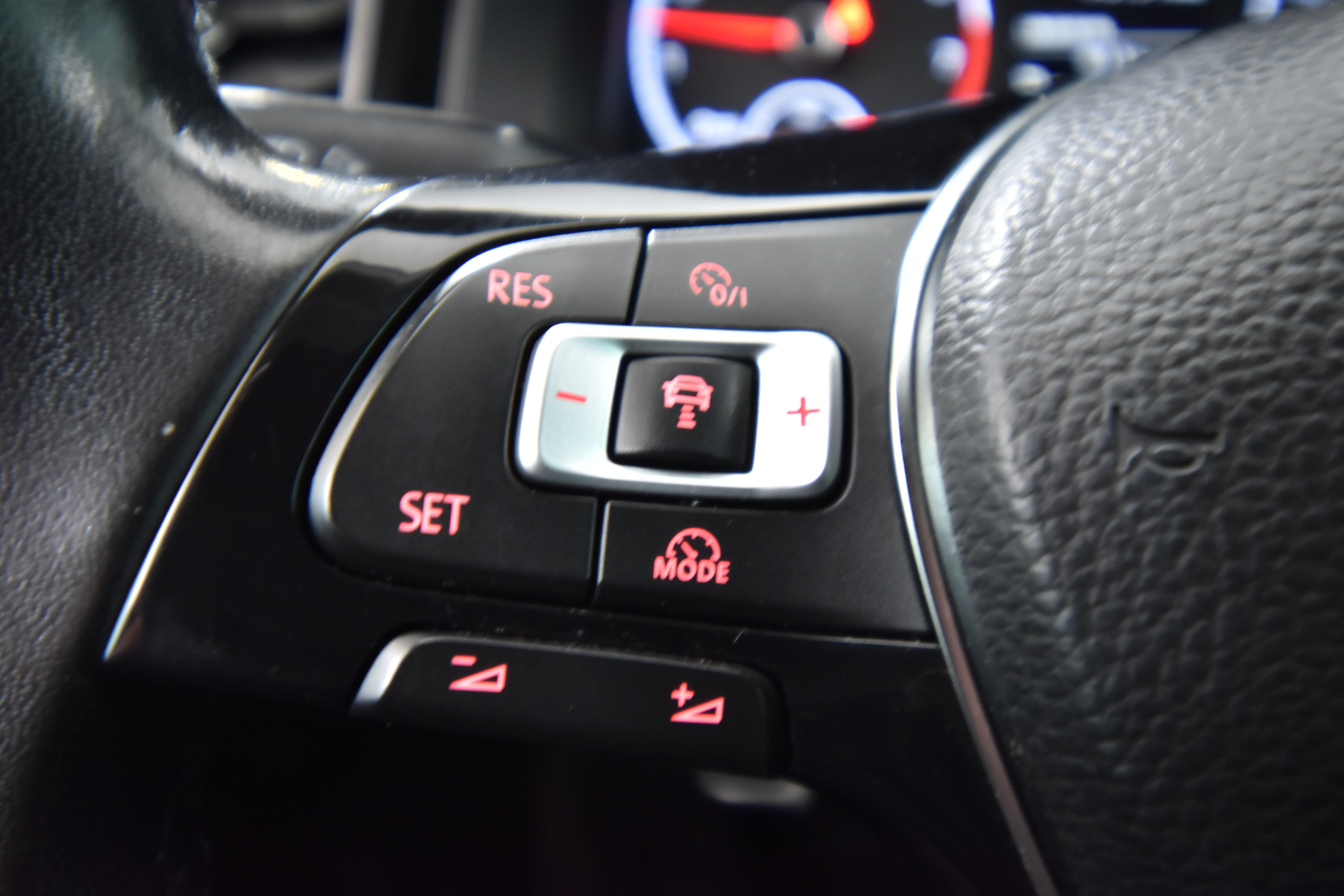 VOLKSWAGEN Polo 2018