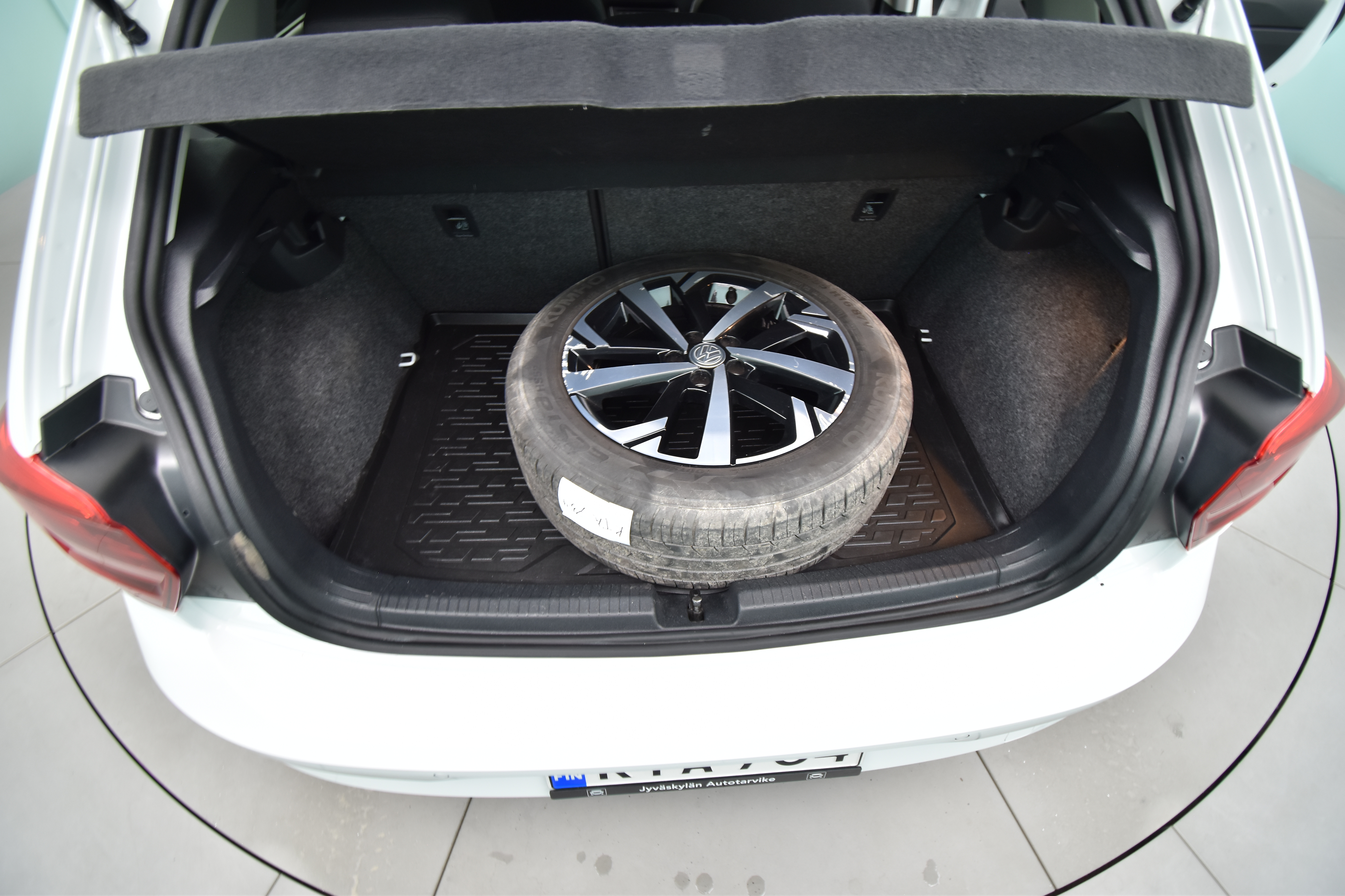 VOLKSWAGEN Polo 2018