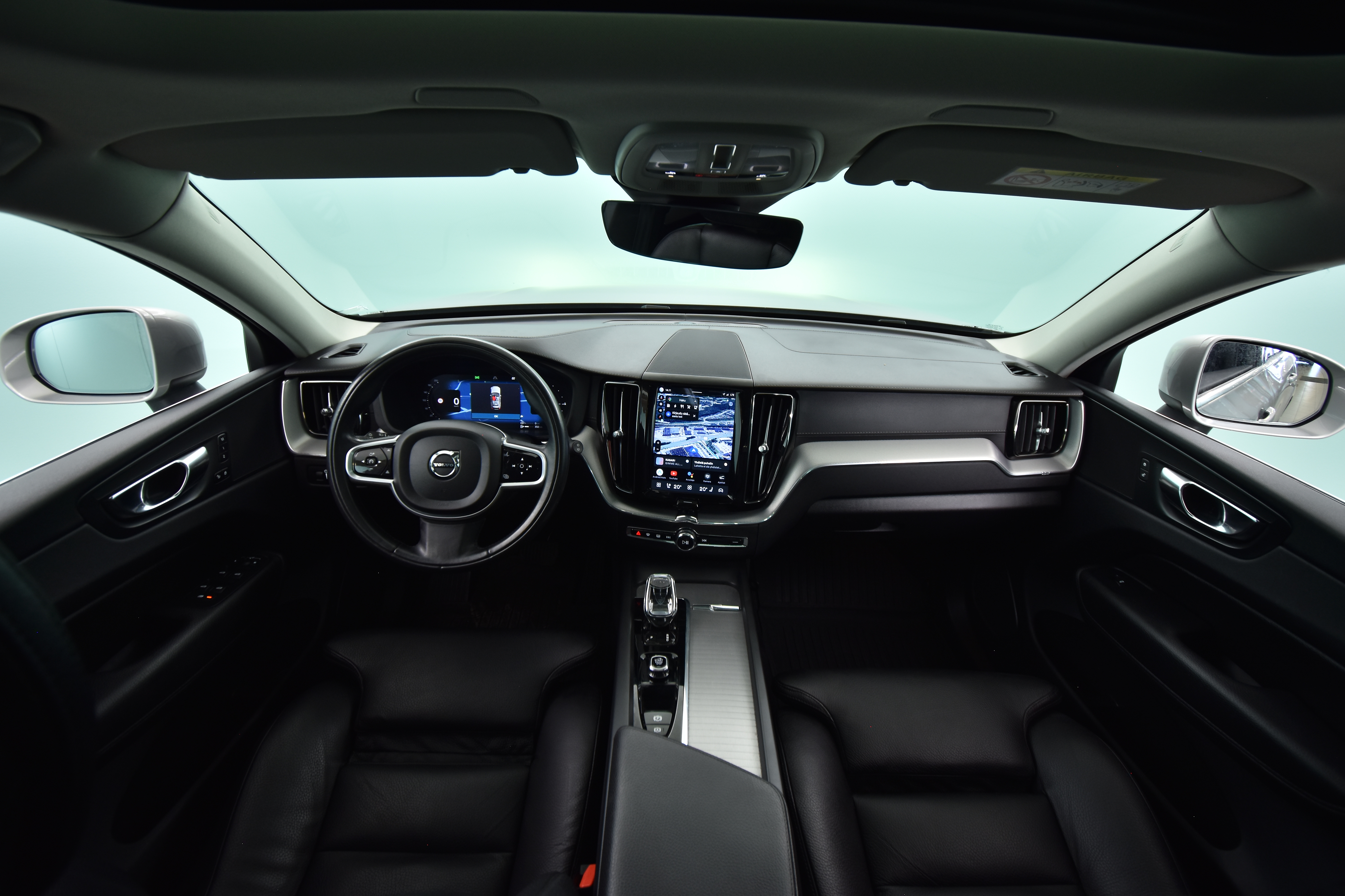 VOLVO XC60 2021