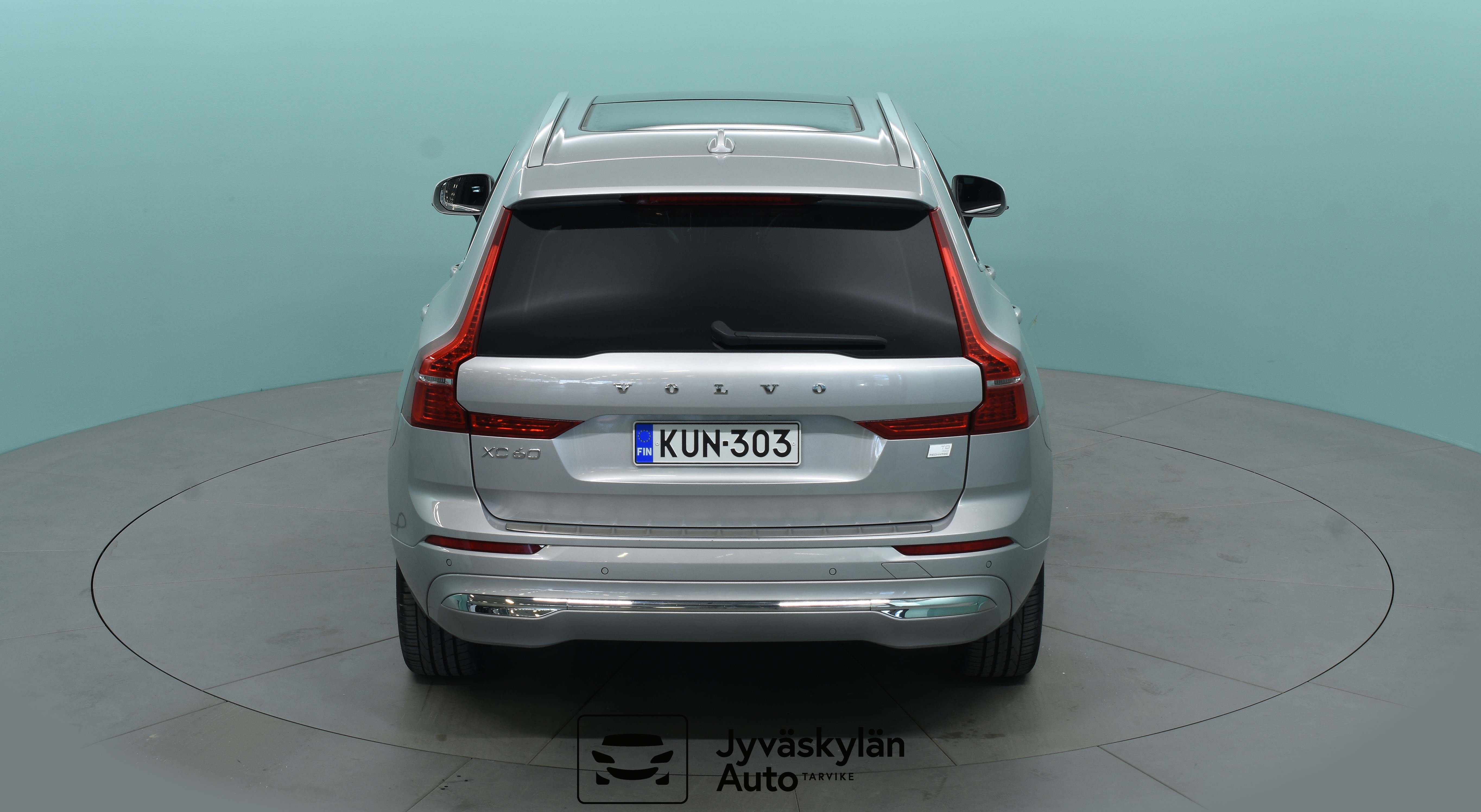 VOLVO XC60 2021