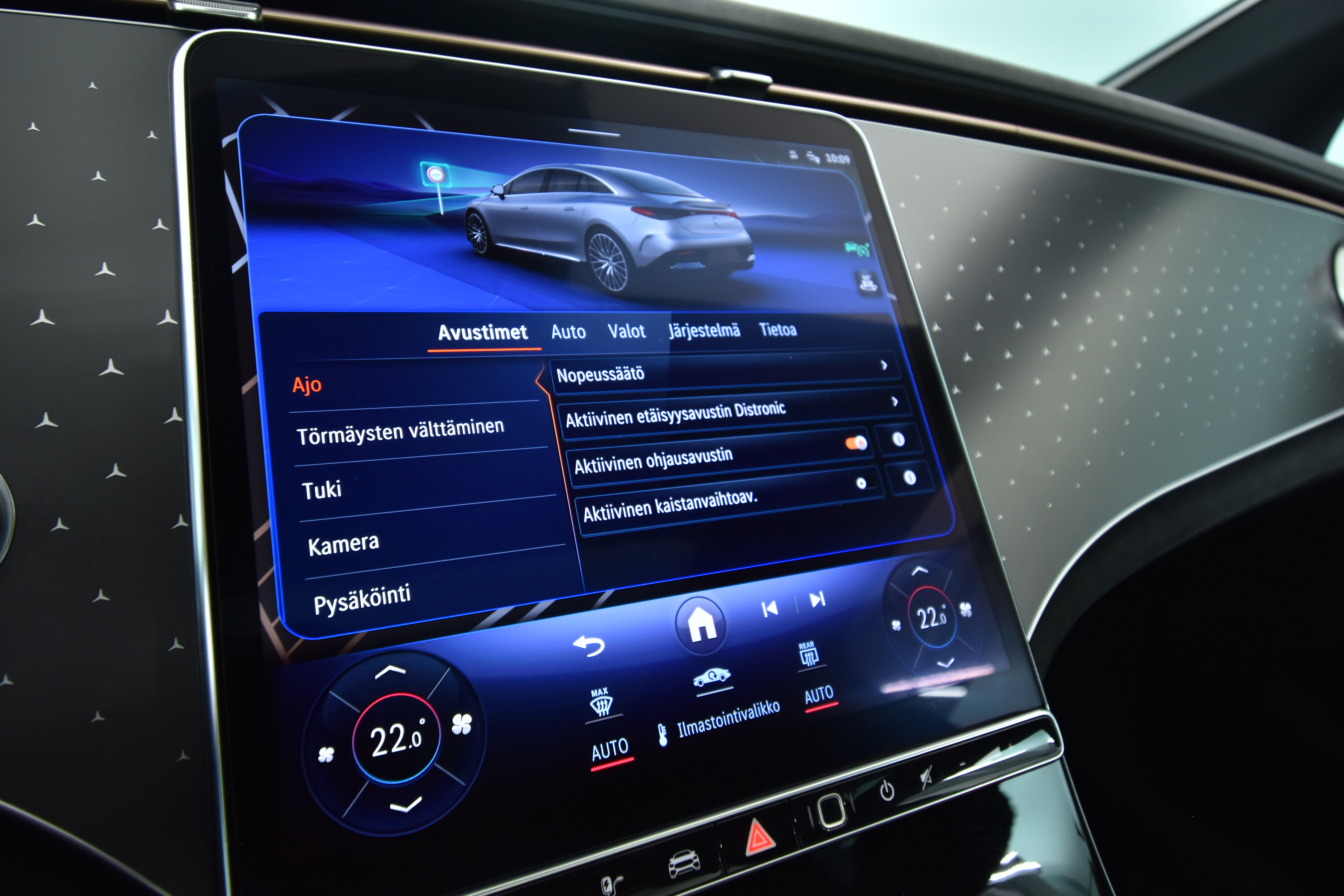 MERCEDES-BENZ EQE 2022