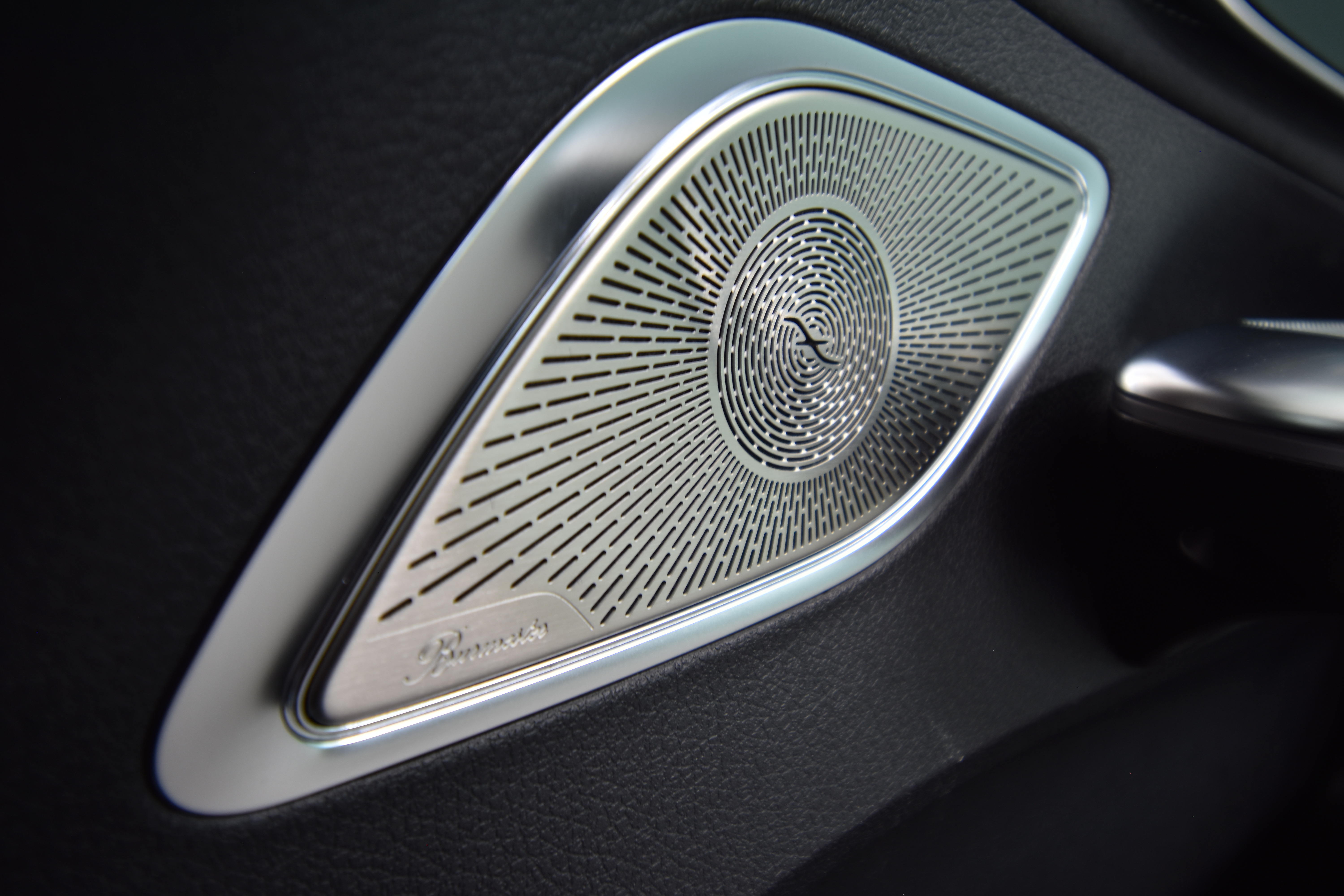 MERCEDES-BENZ EQE 2022