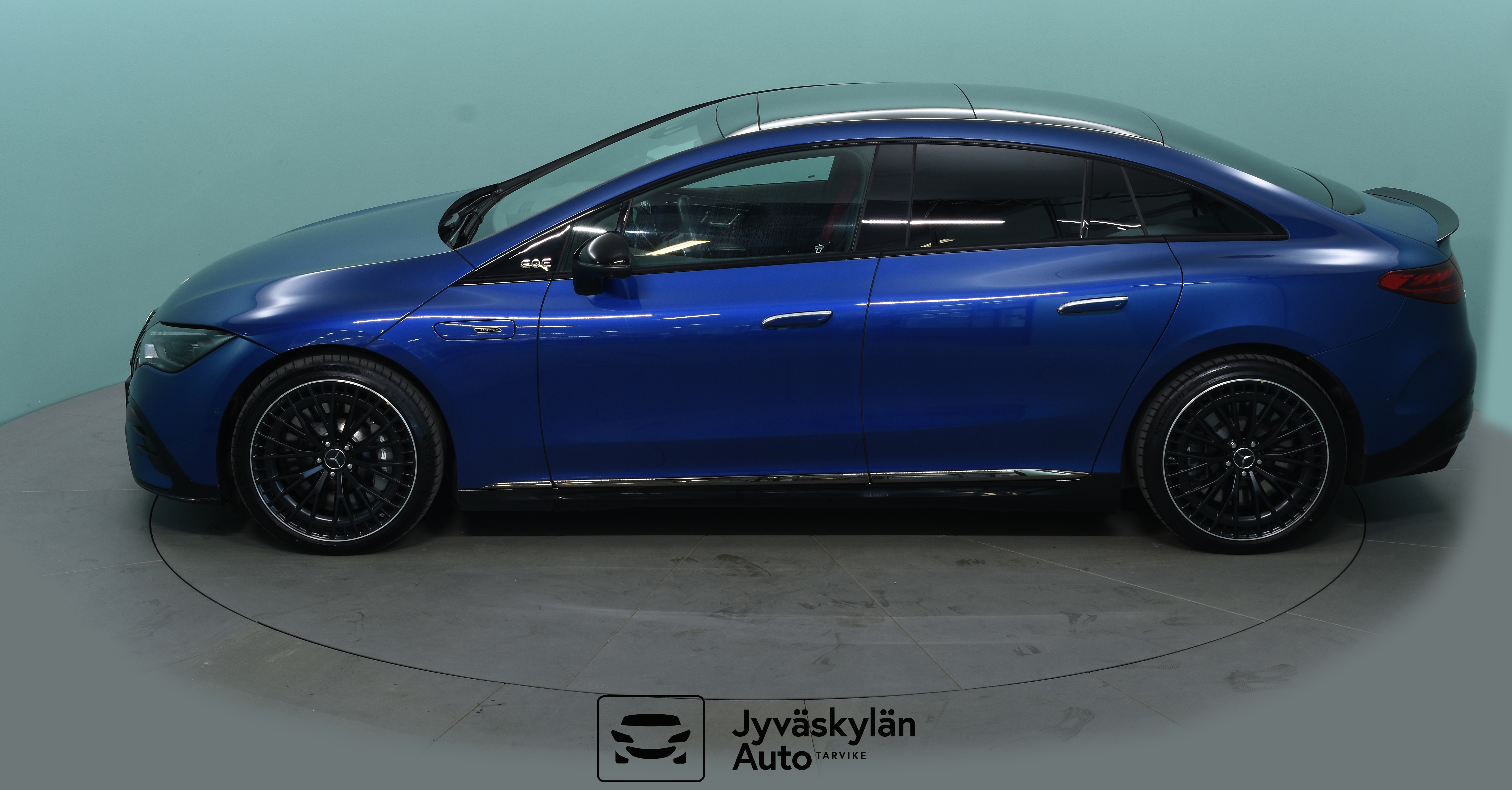 MERCEDES-BENZ EQE 2022