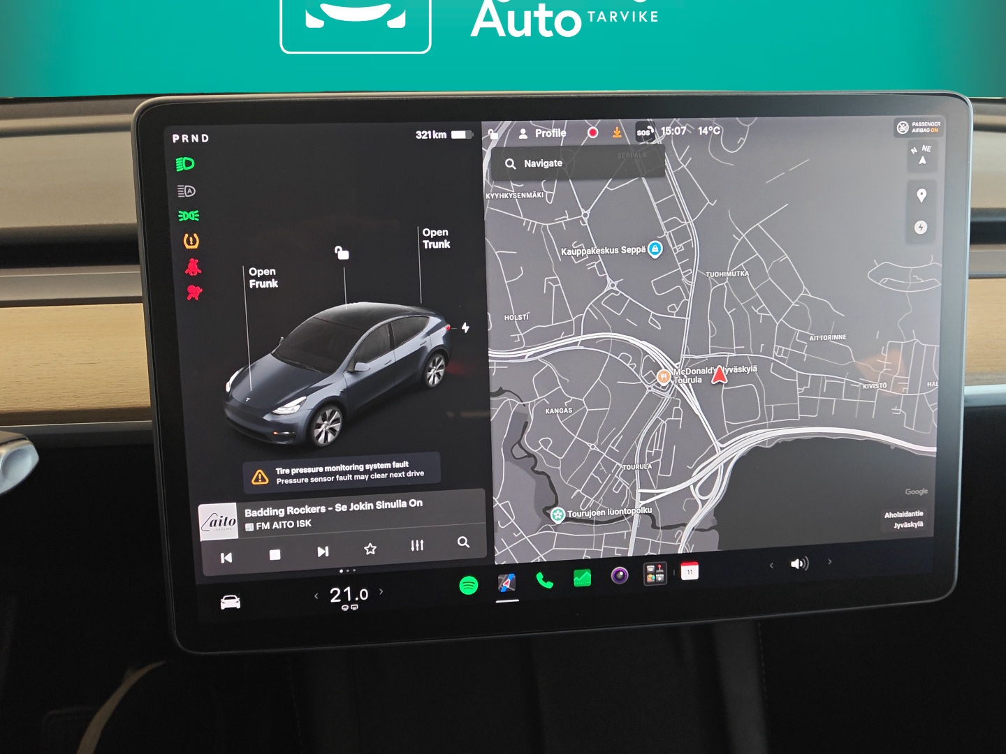 TESLA Model Y 2021