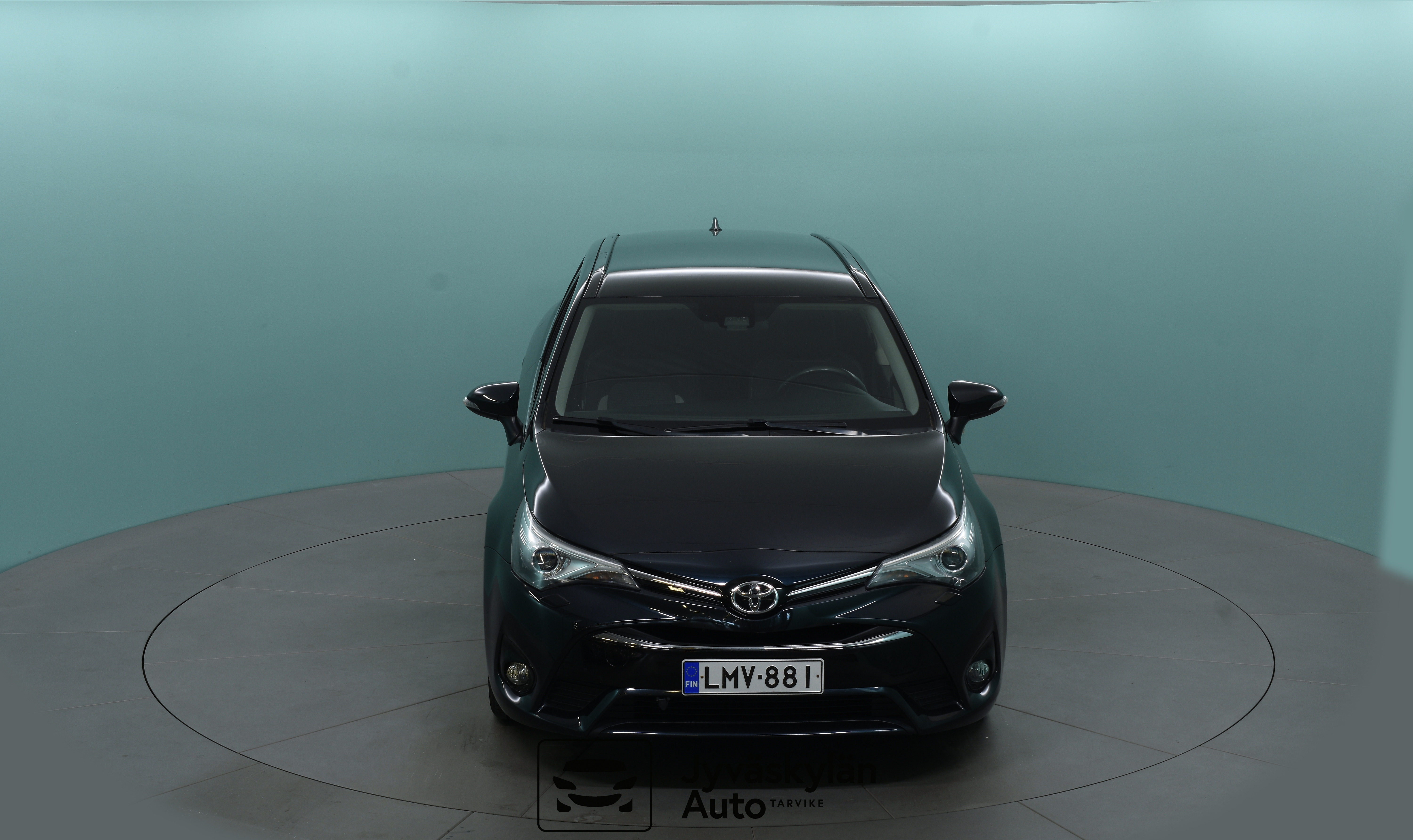 TOYOTA Avensis 2016