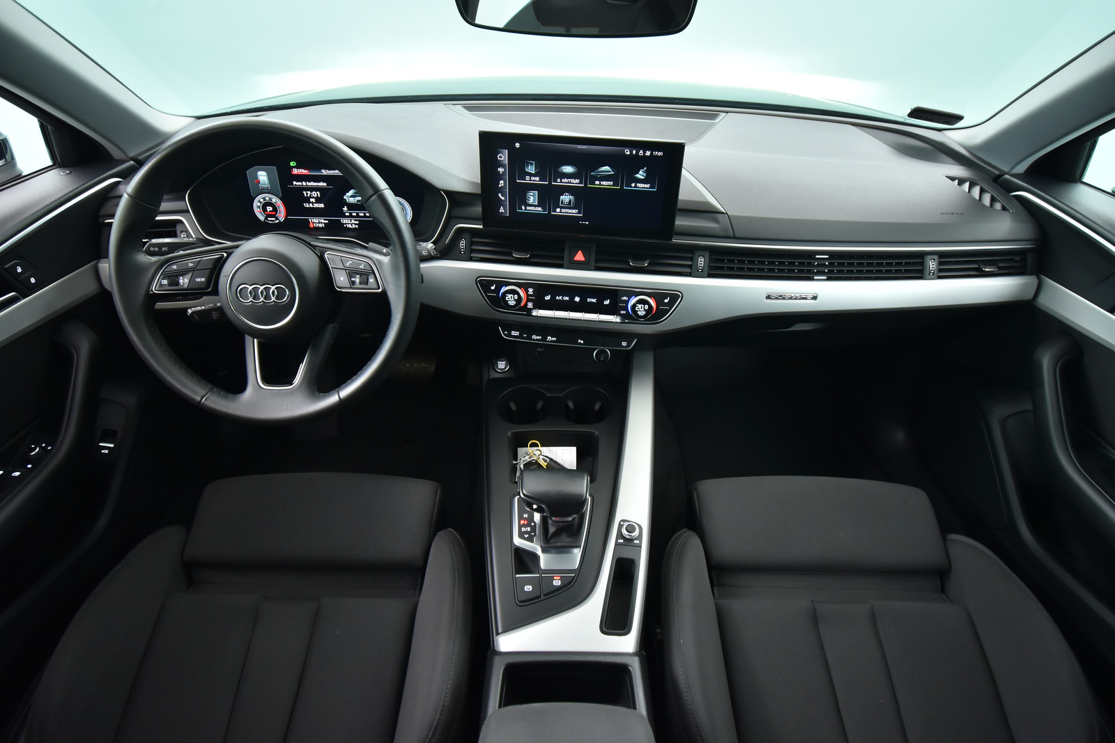 Audi A4 2023