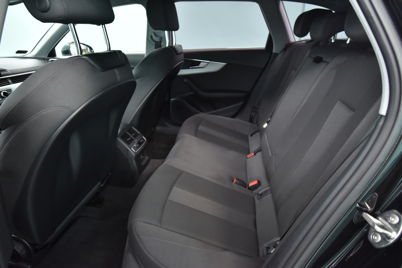 Audi A4 2023