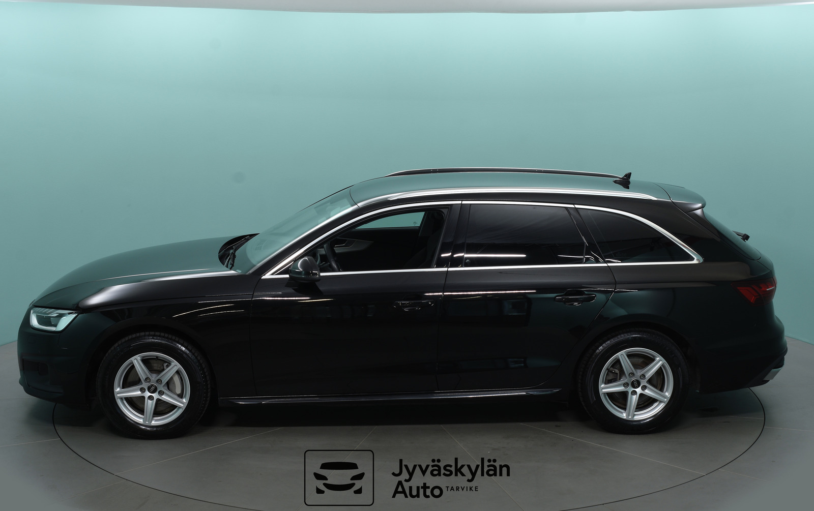 Audi A4 2023