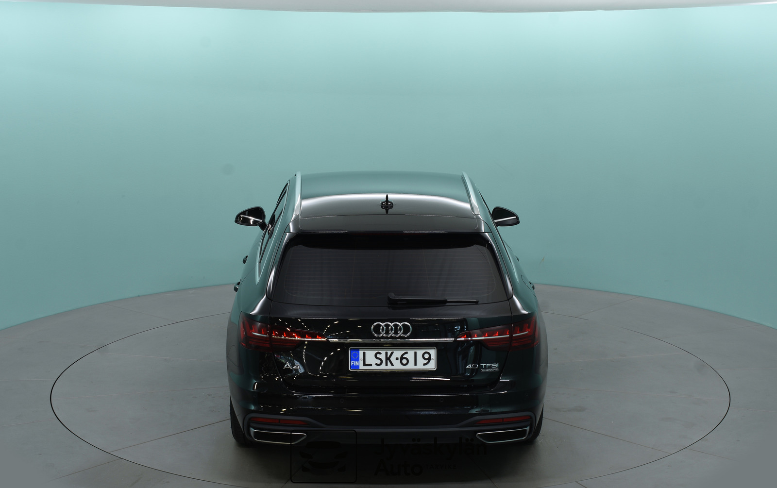 Audi A4 2023