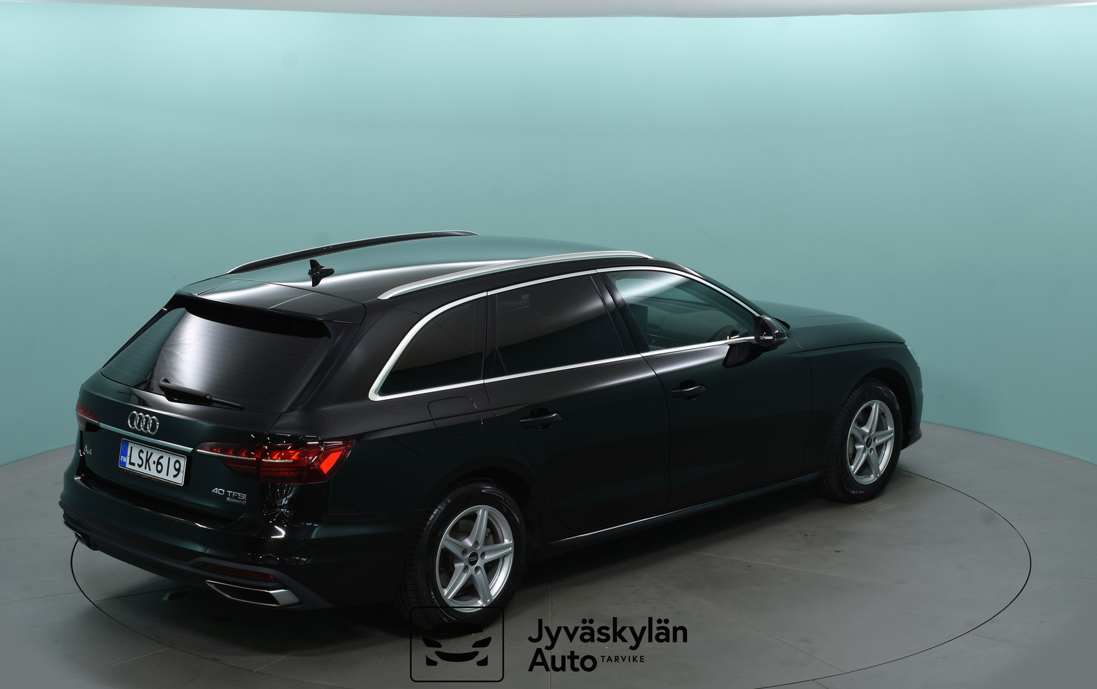 Audi A4 2023
