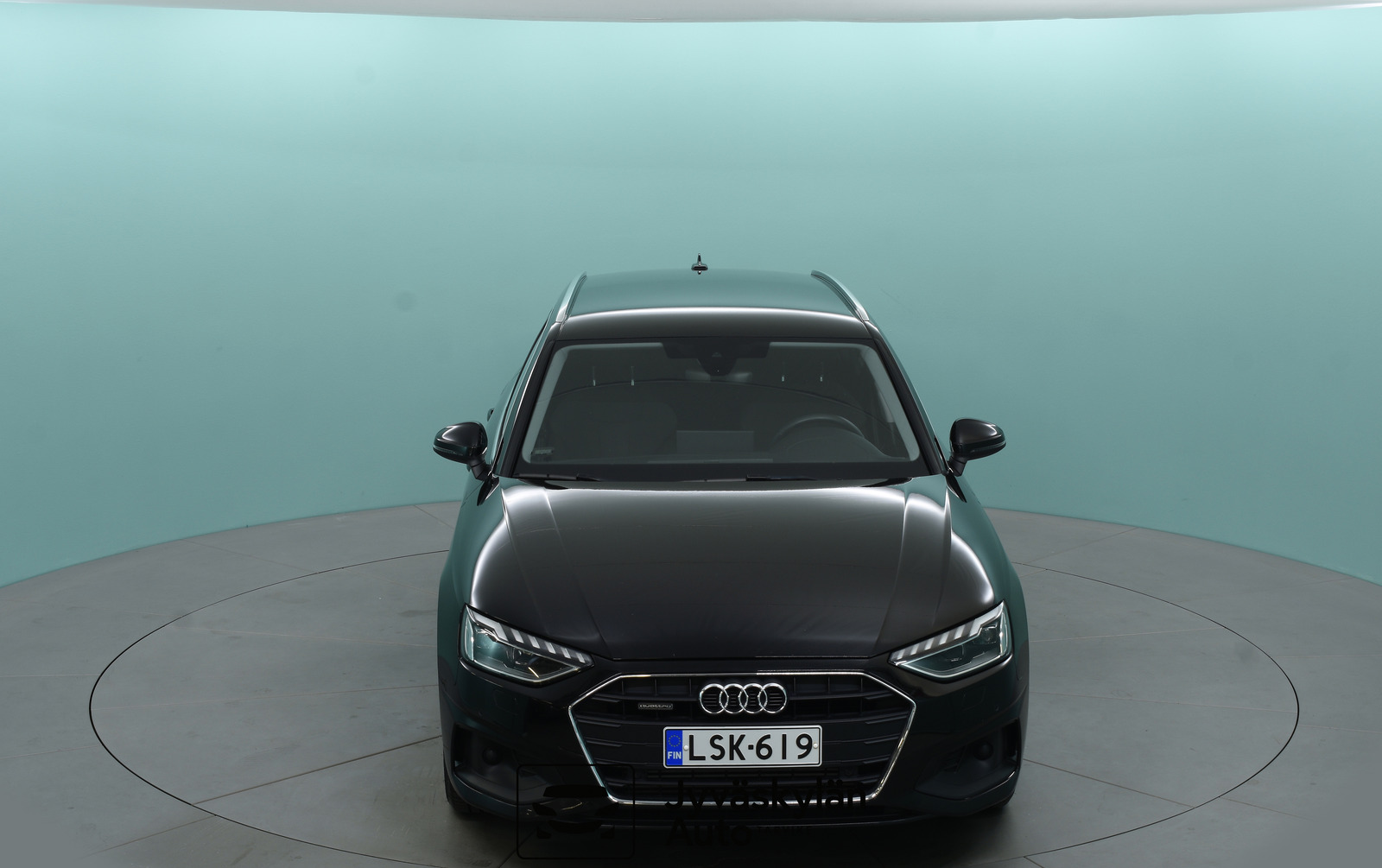 Audi A4 2023