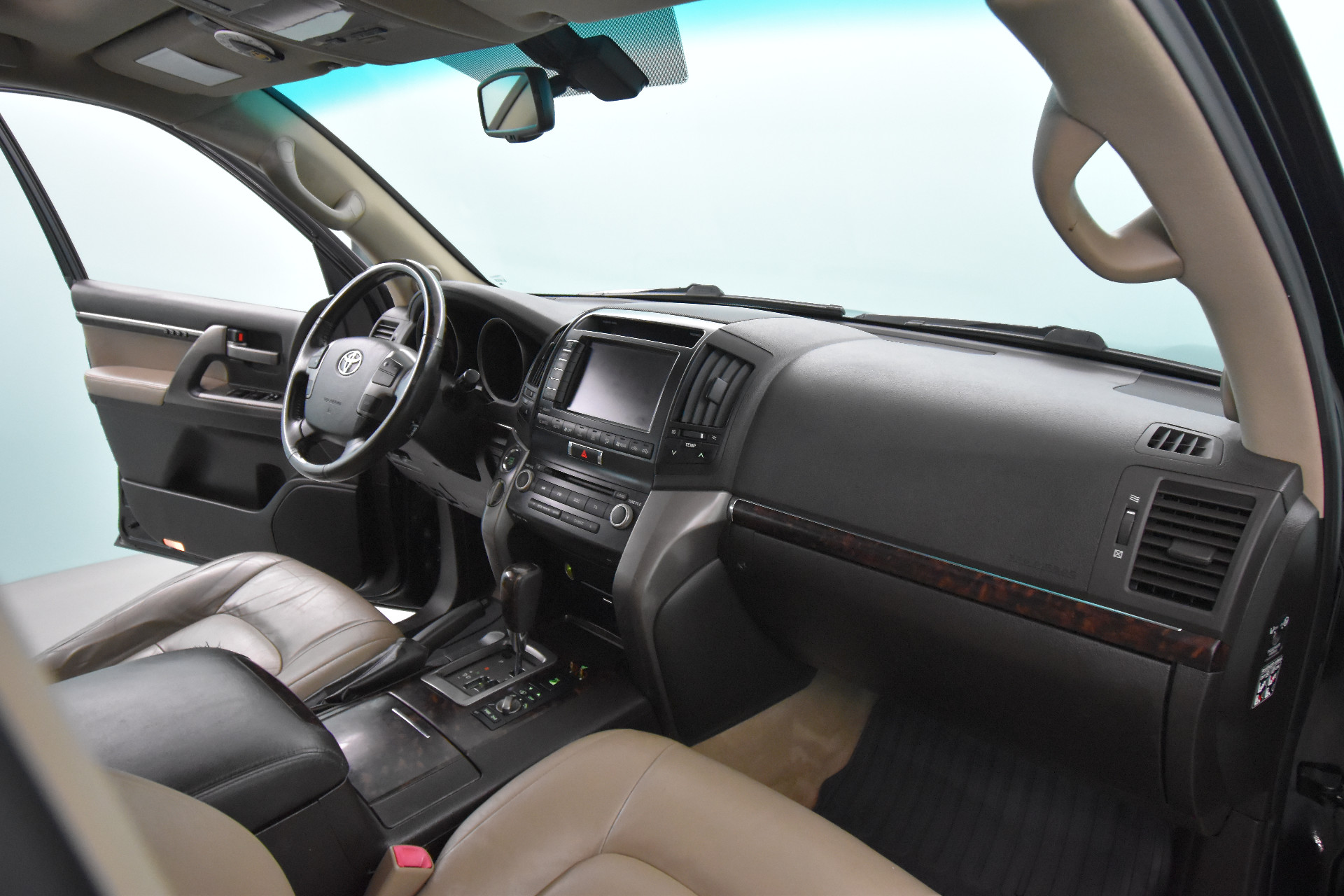 TOYOTA Land Cruiser V8 2008