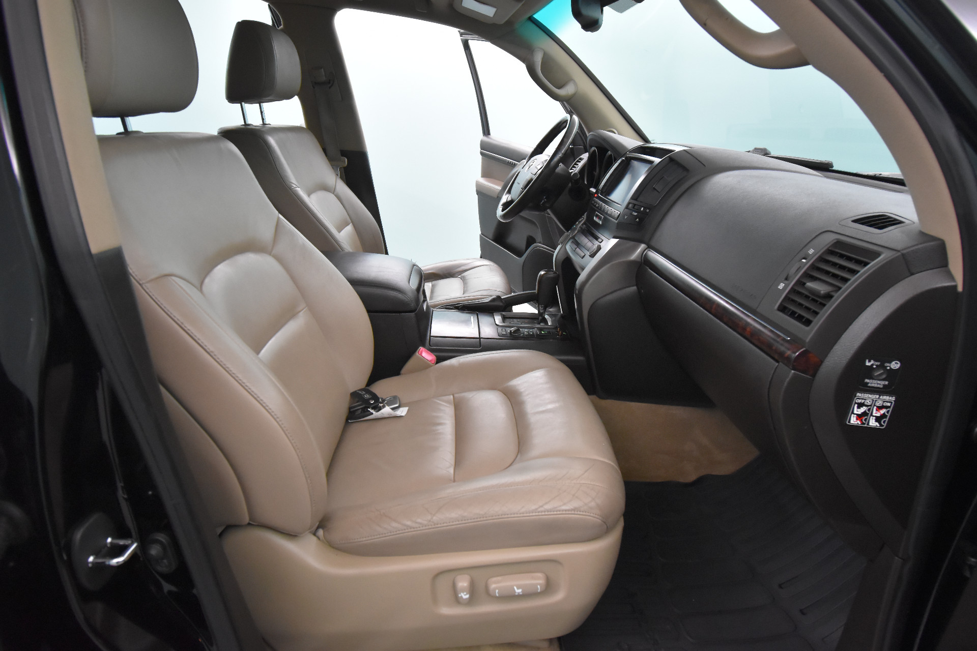 TOYOTA Land Cruiser V8 2008