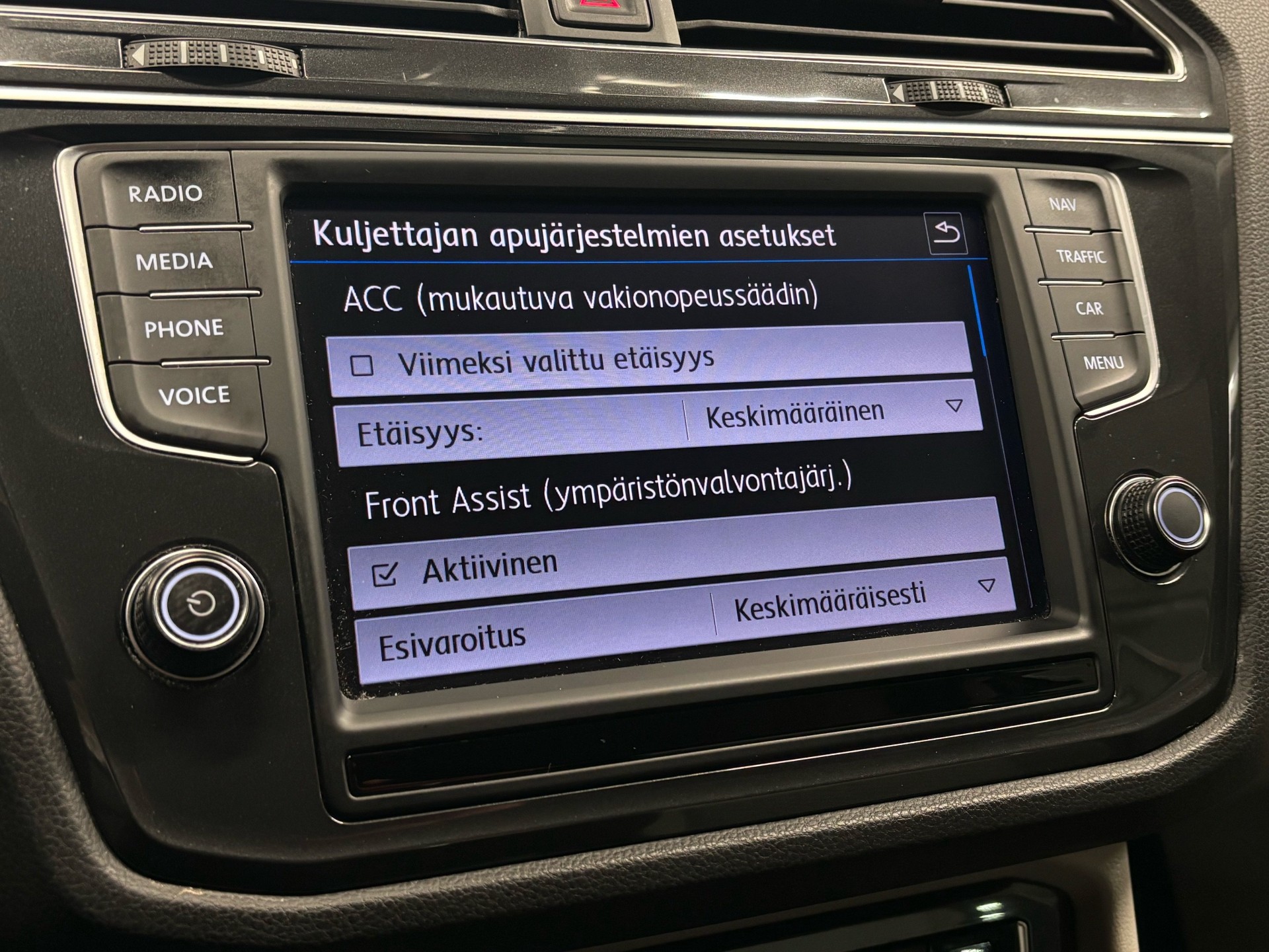 VOLKSWAGEN Tiguan 2017