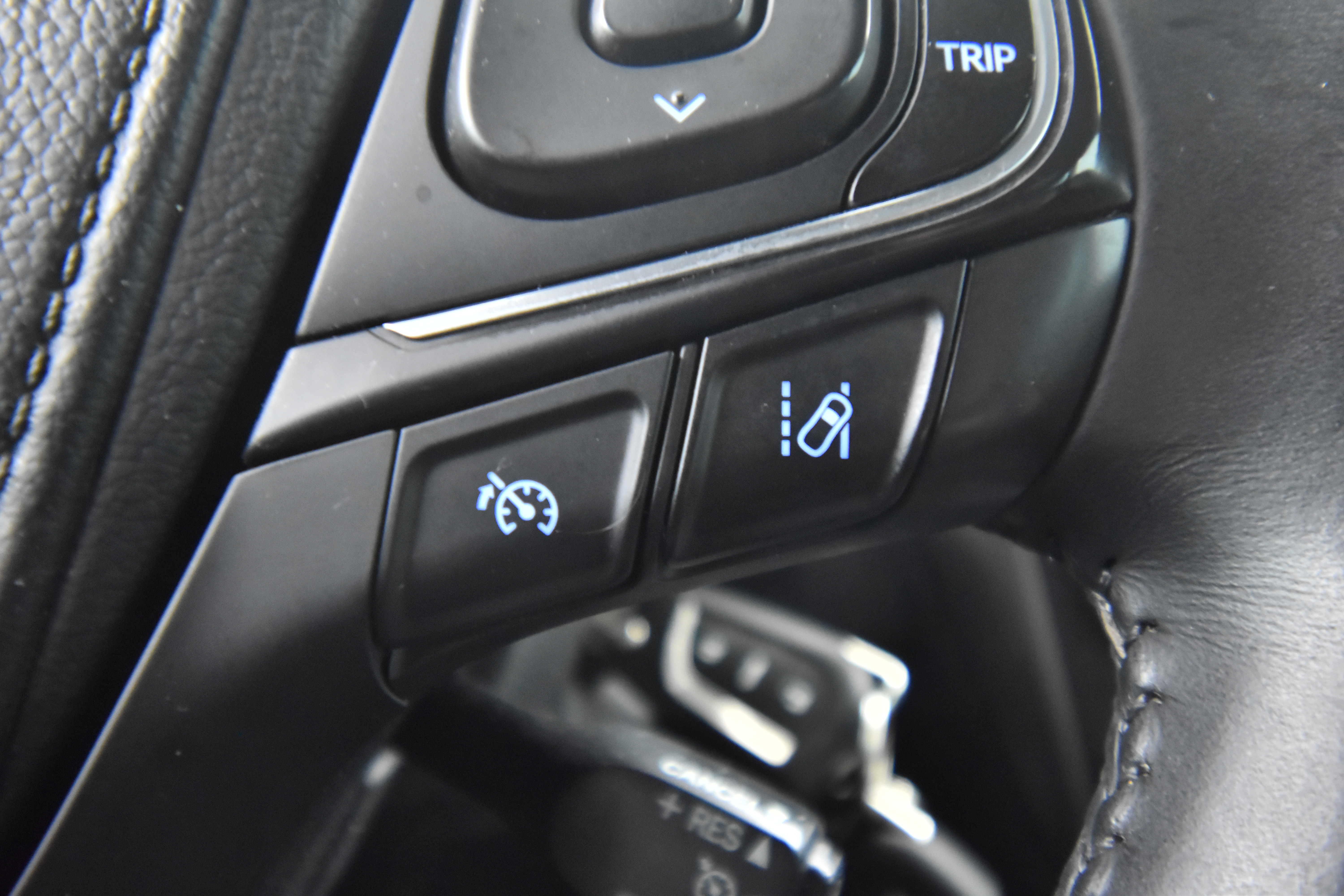 TOYOTA Avensis 2018