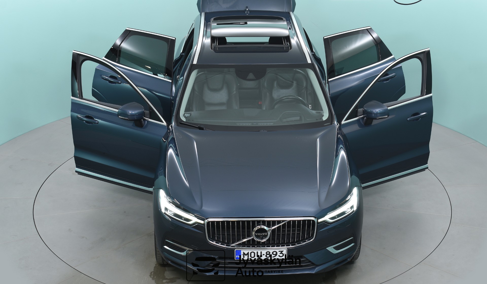 VOLVO XC60 2018