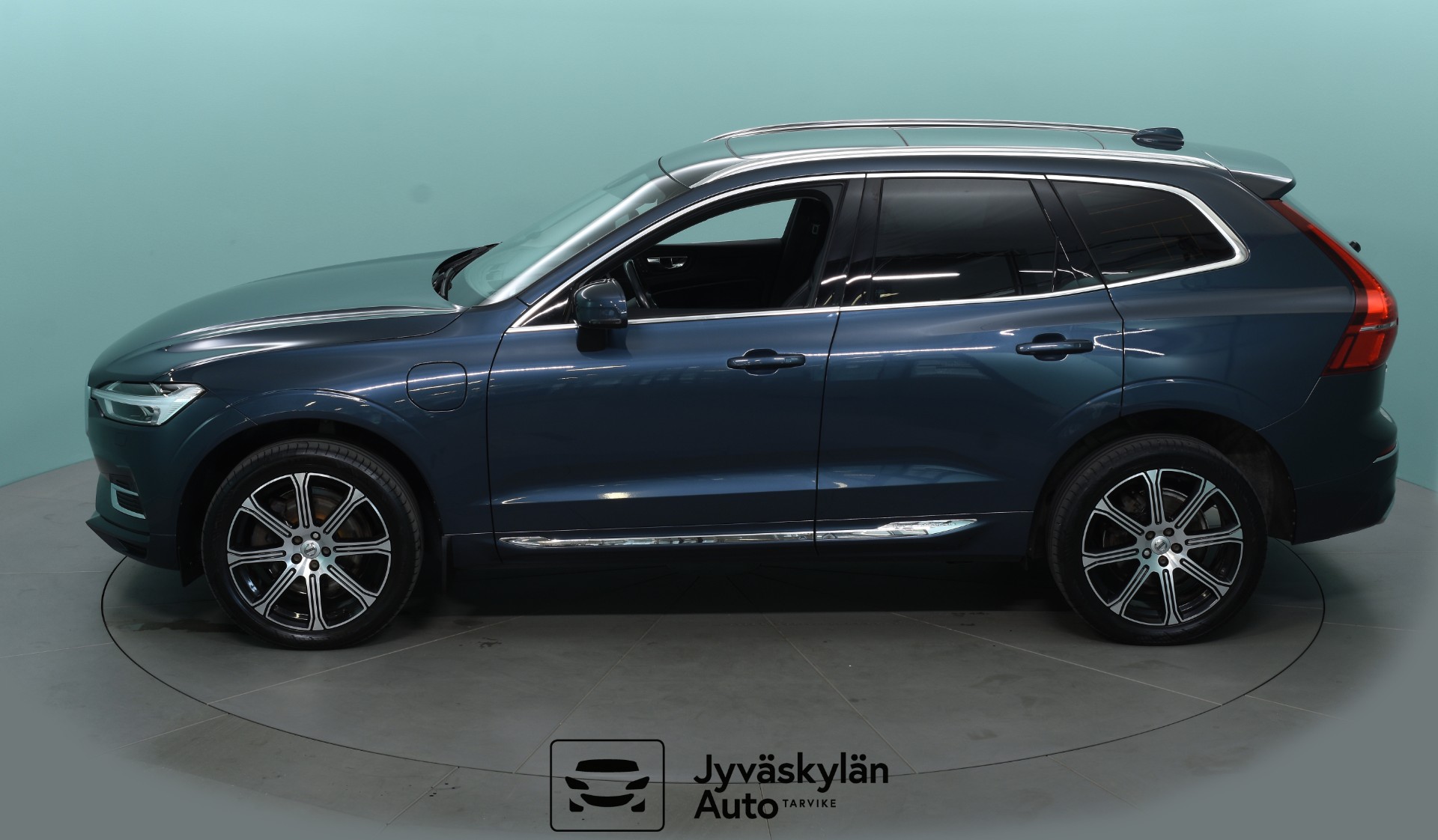 VOLVO XC60 2018