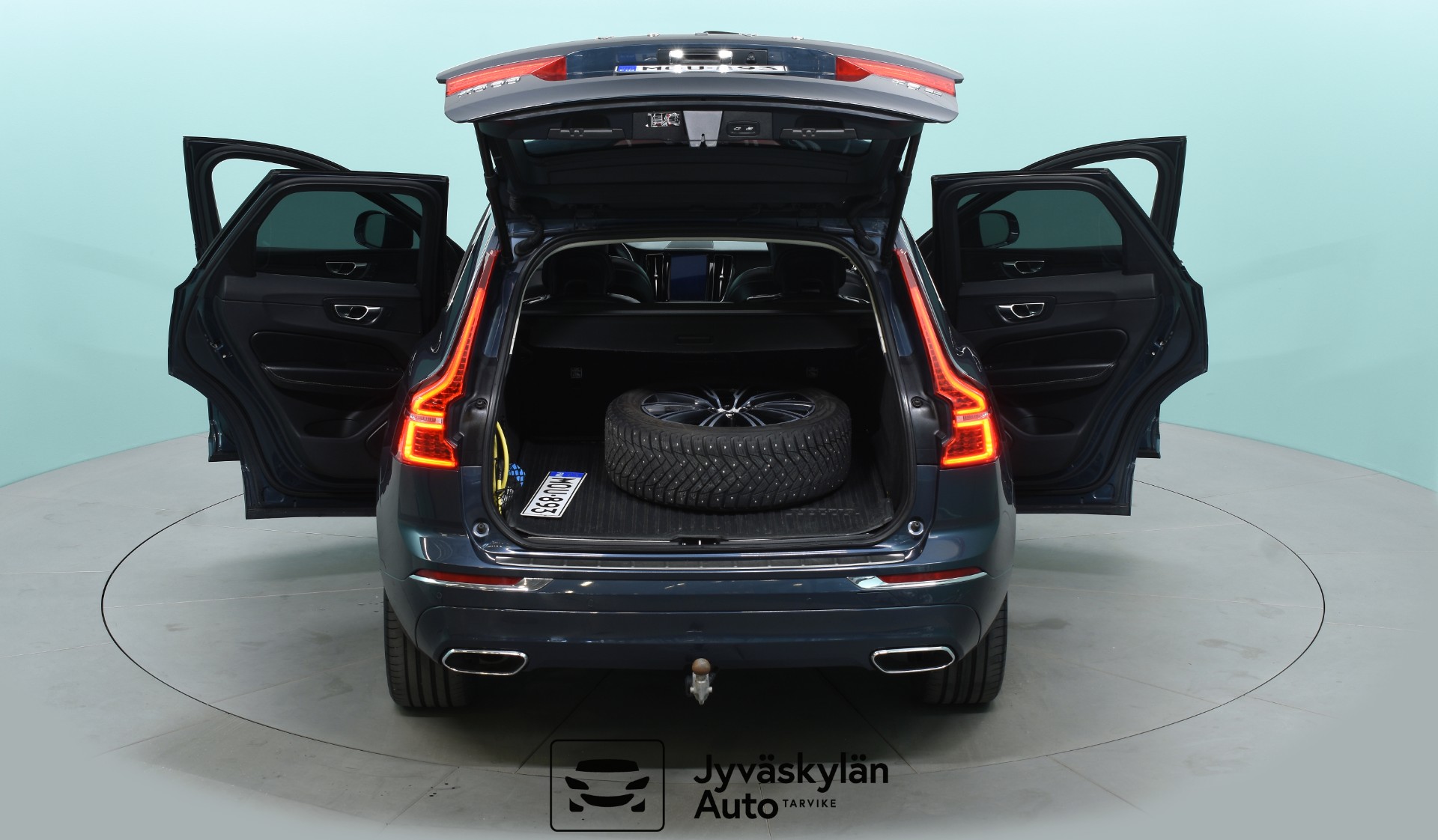 VOLVO XC60 2018