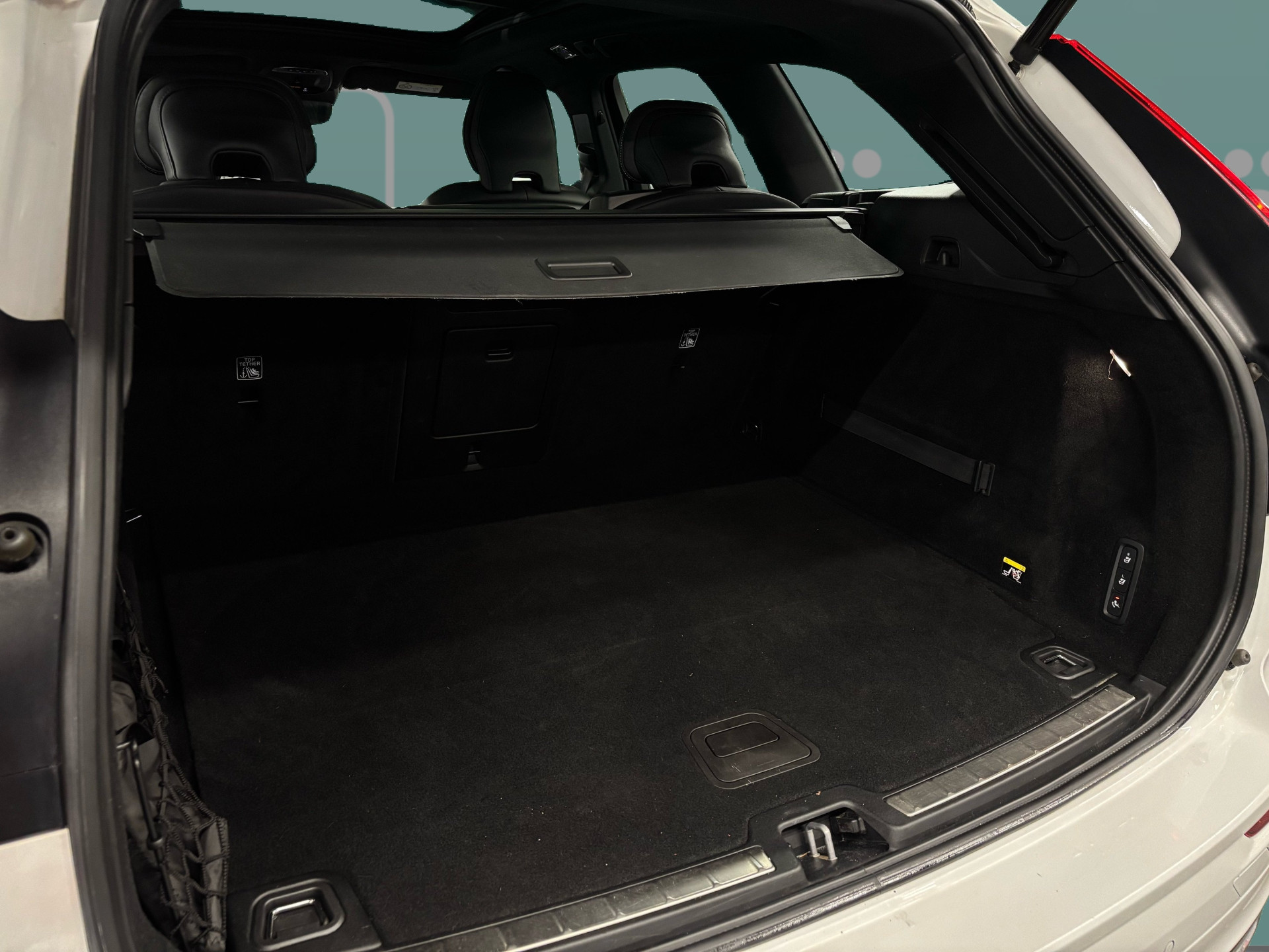VOLVO XC60 2019