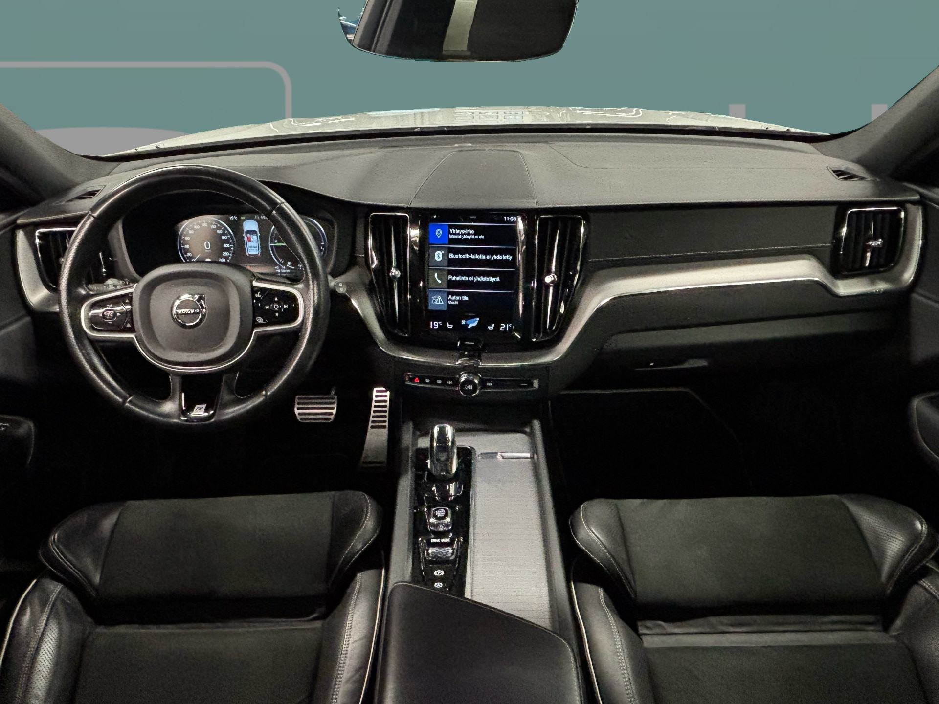VOLVO XC60 2019