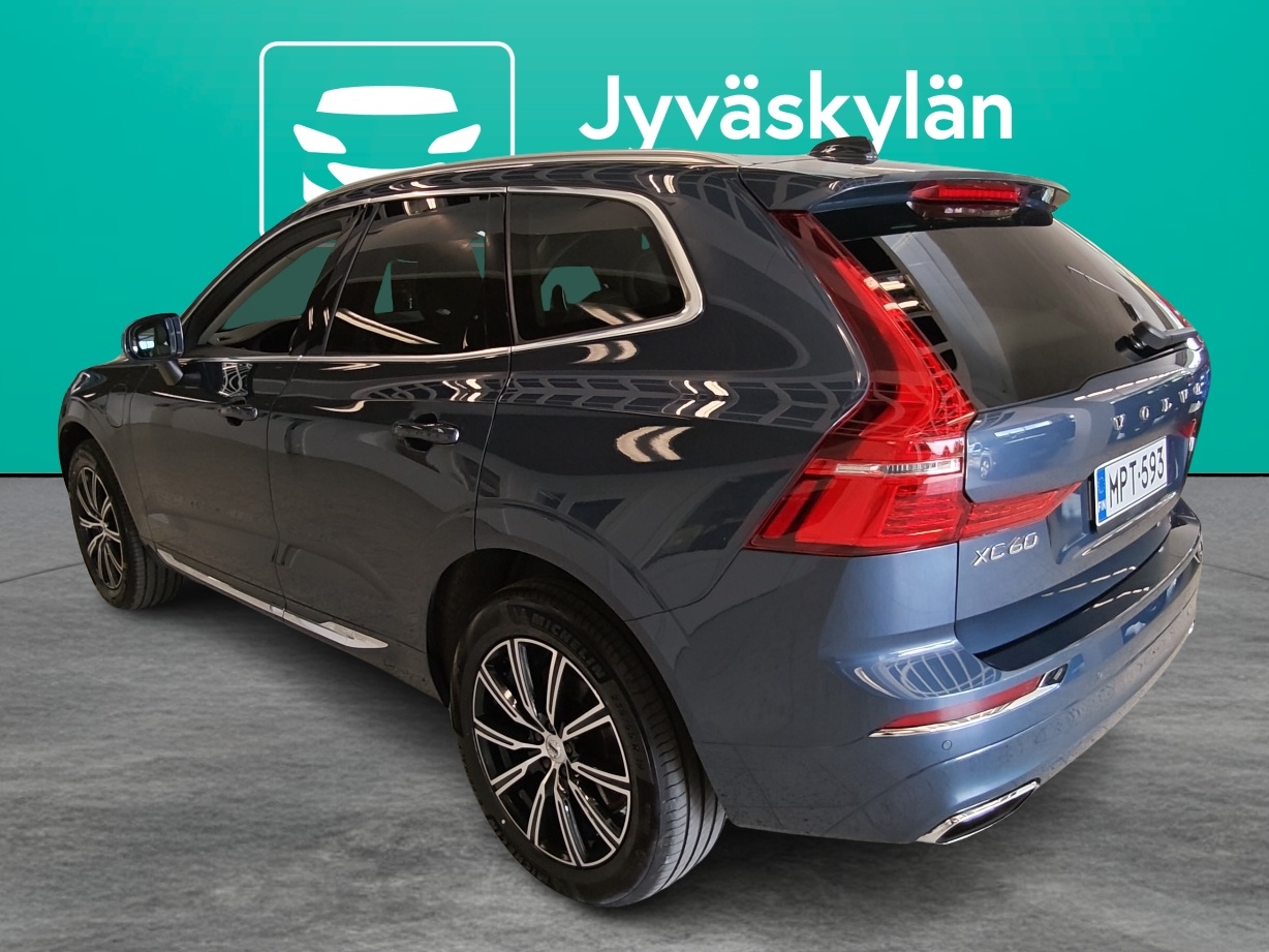 VOLVO XC60 2021