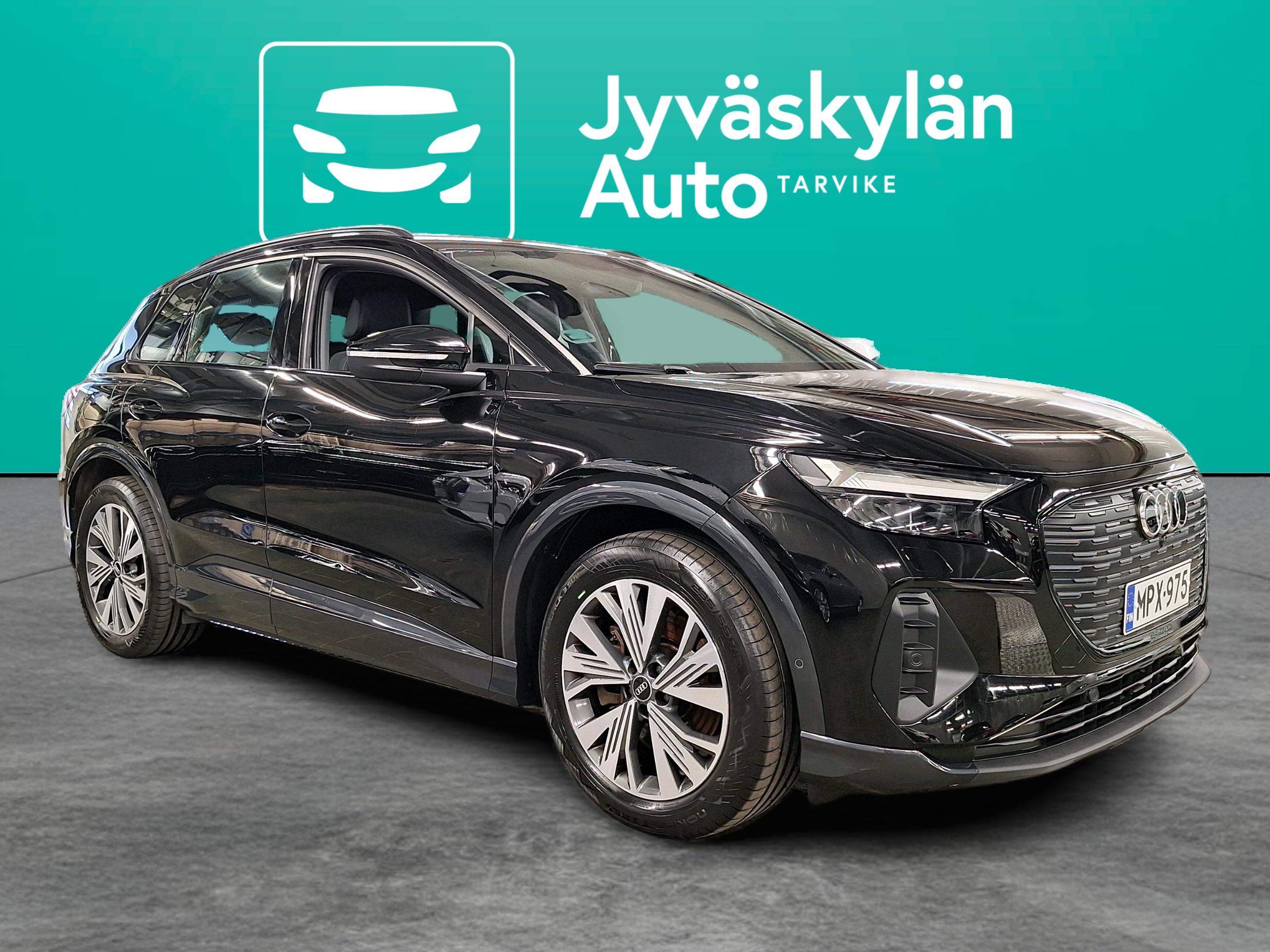 AUDI Q4 e-tron 2022