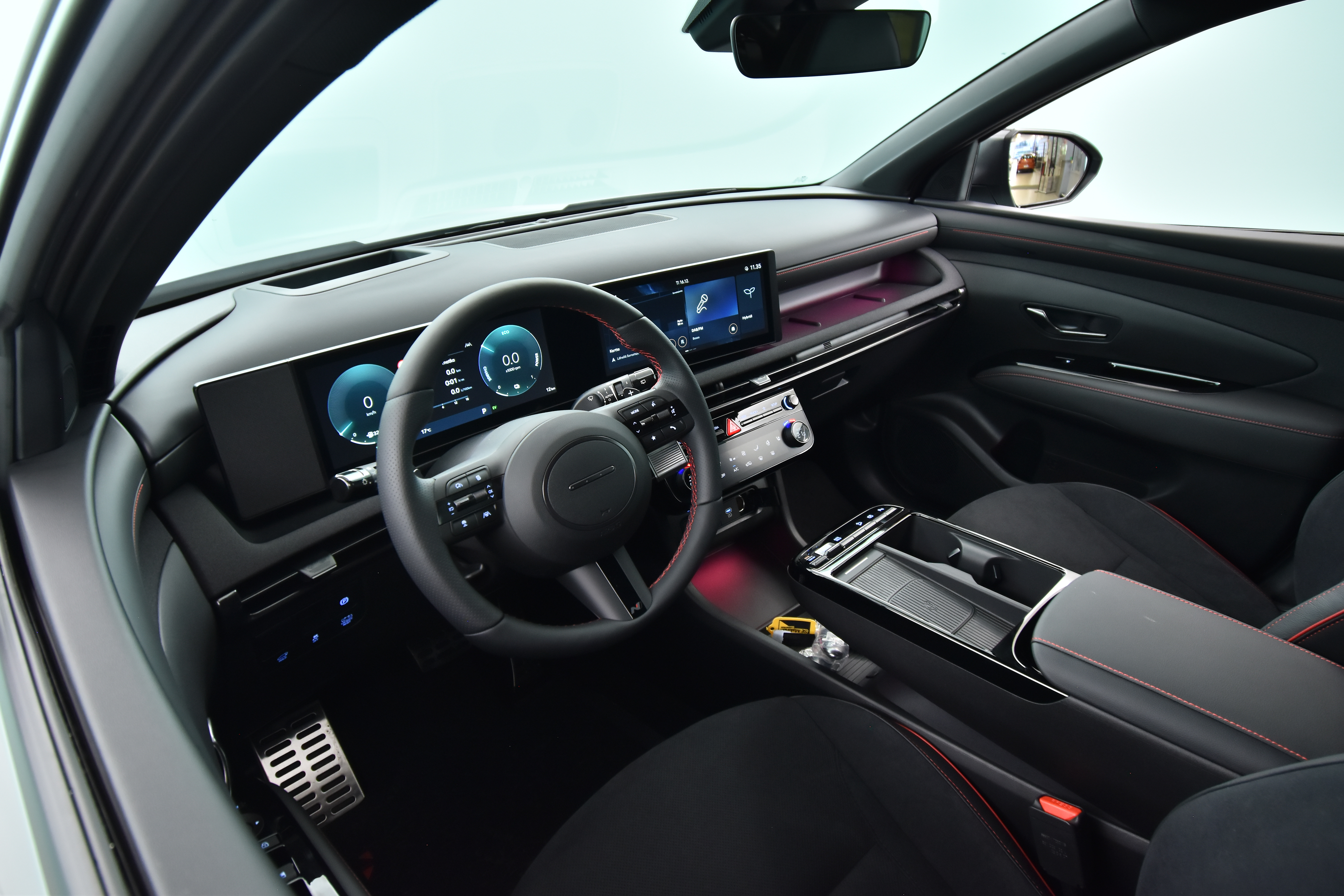 Hyundai TUCSON Hybrid 2026