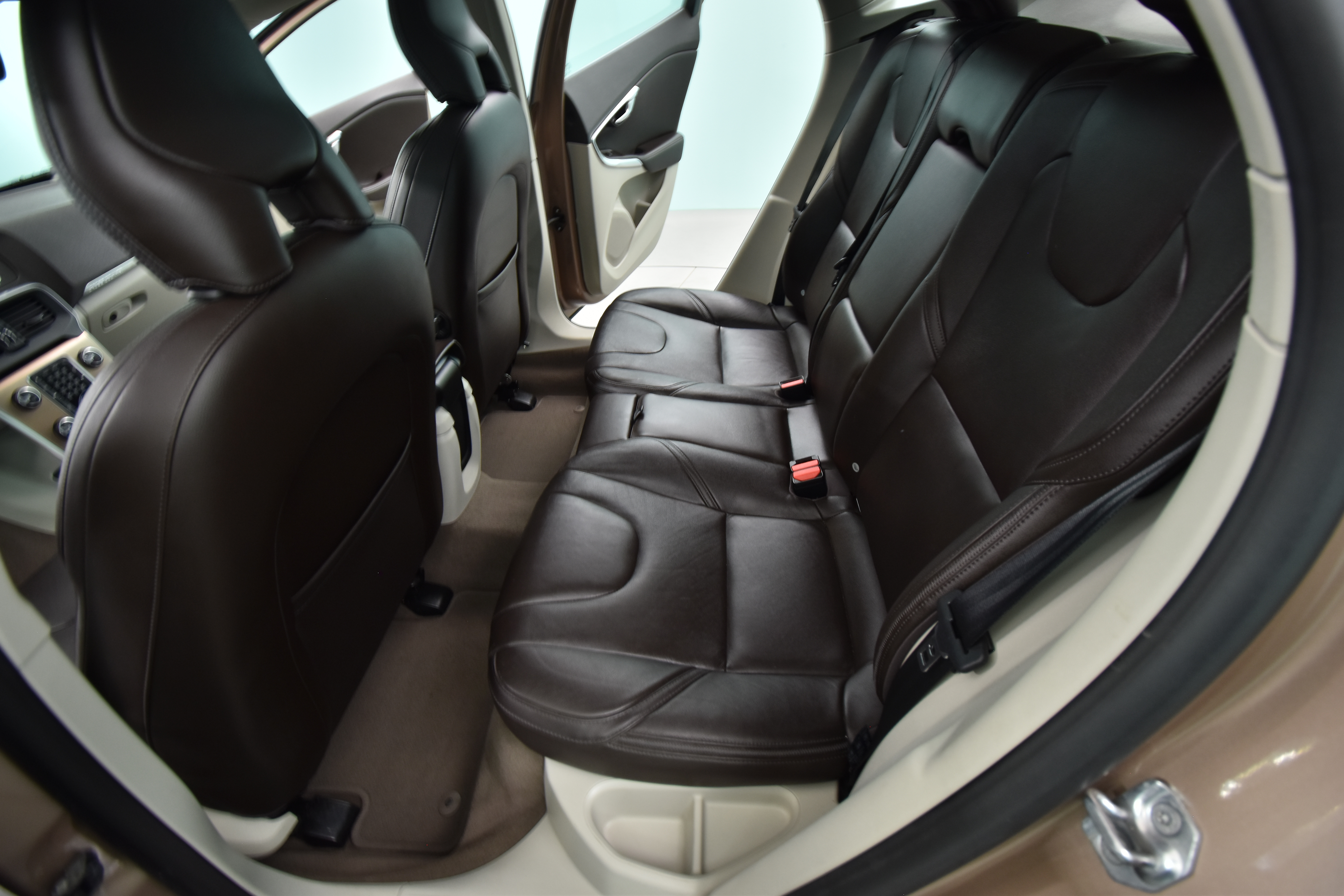 VOLVO V40 Cross Country 2015