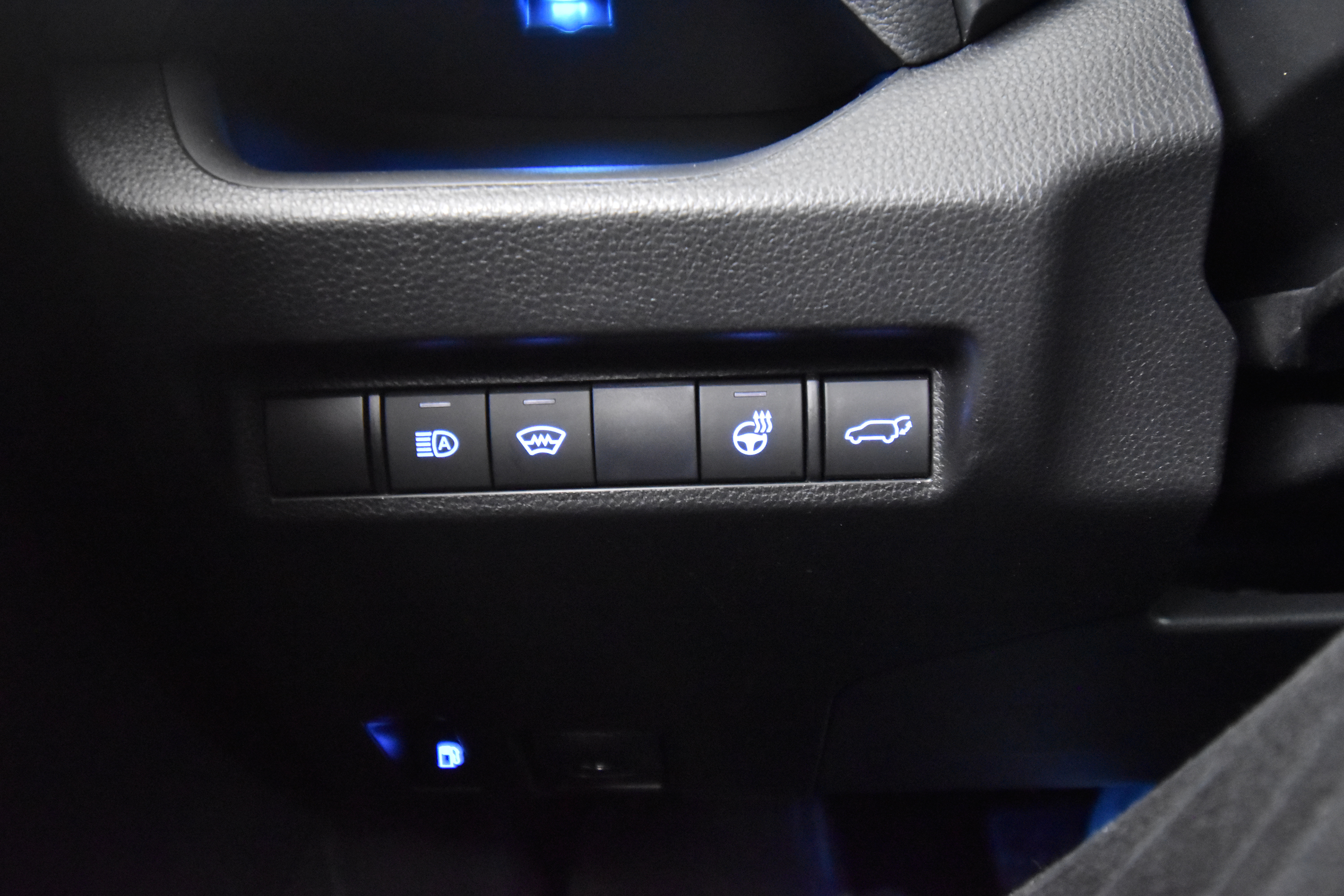 TOYOTA RAV4 Plug-in 2021