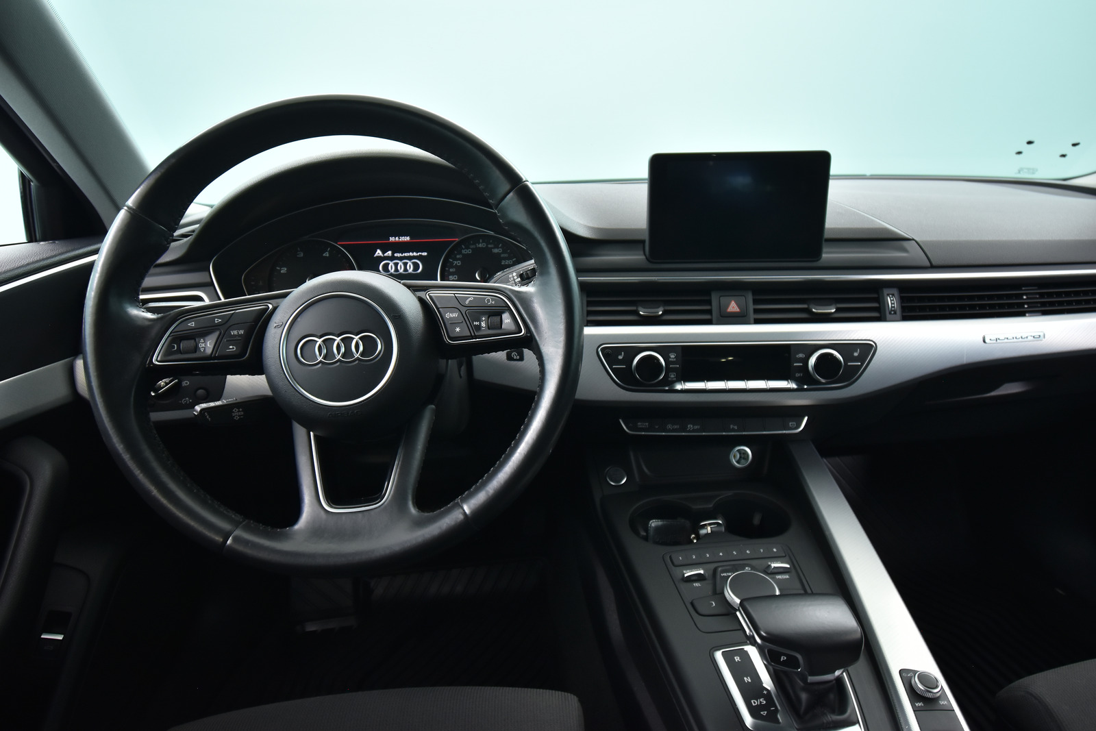 AUDI A4 2017