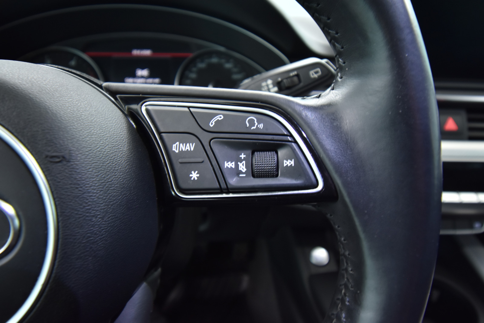 AUDI A4 2017